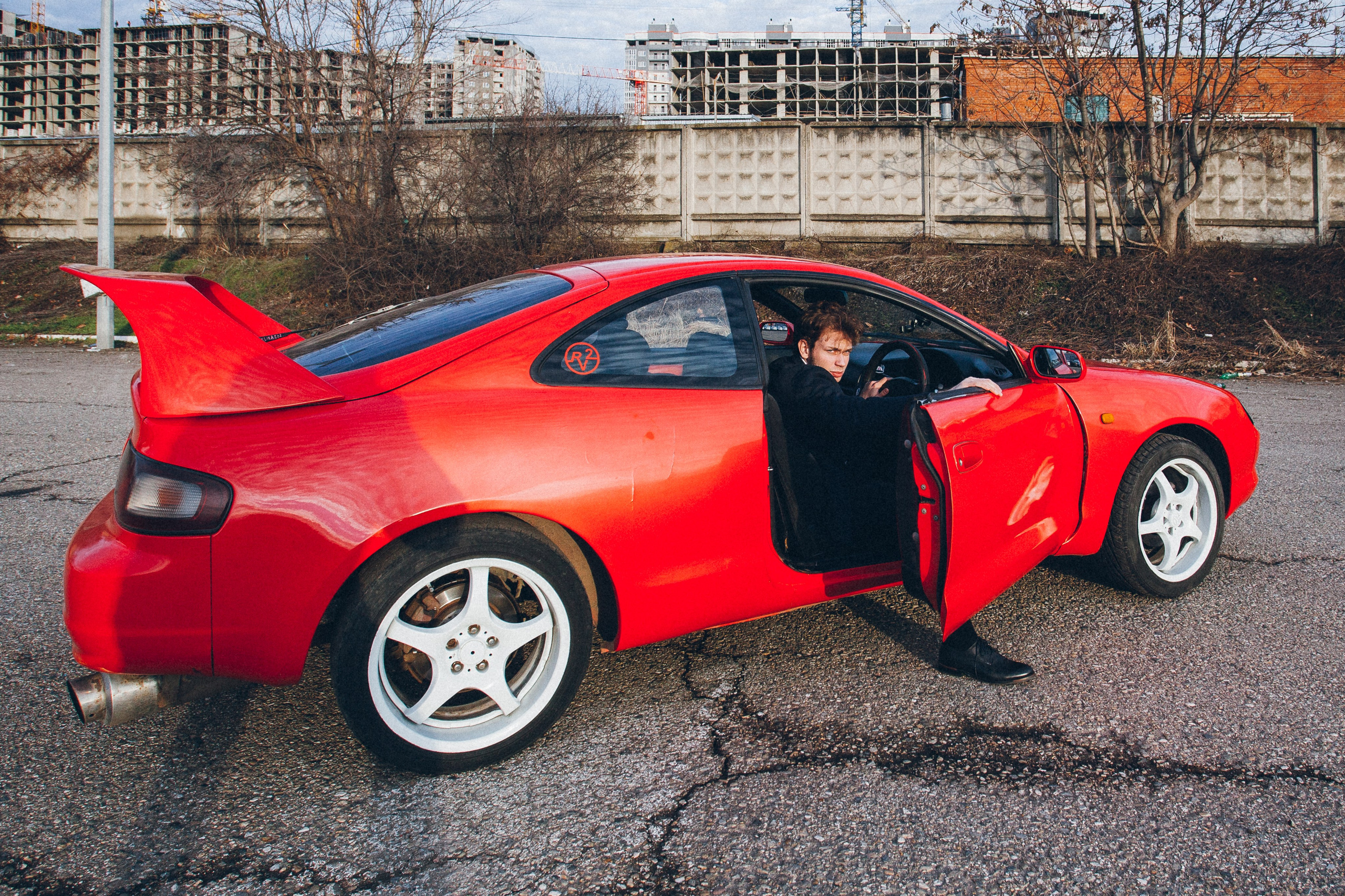 Имиджевая съемка с машиной. Фотограф Денис Денисов