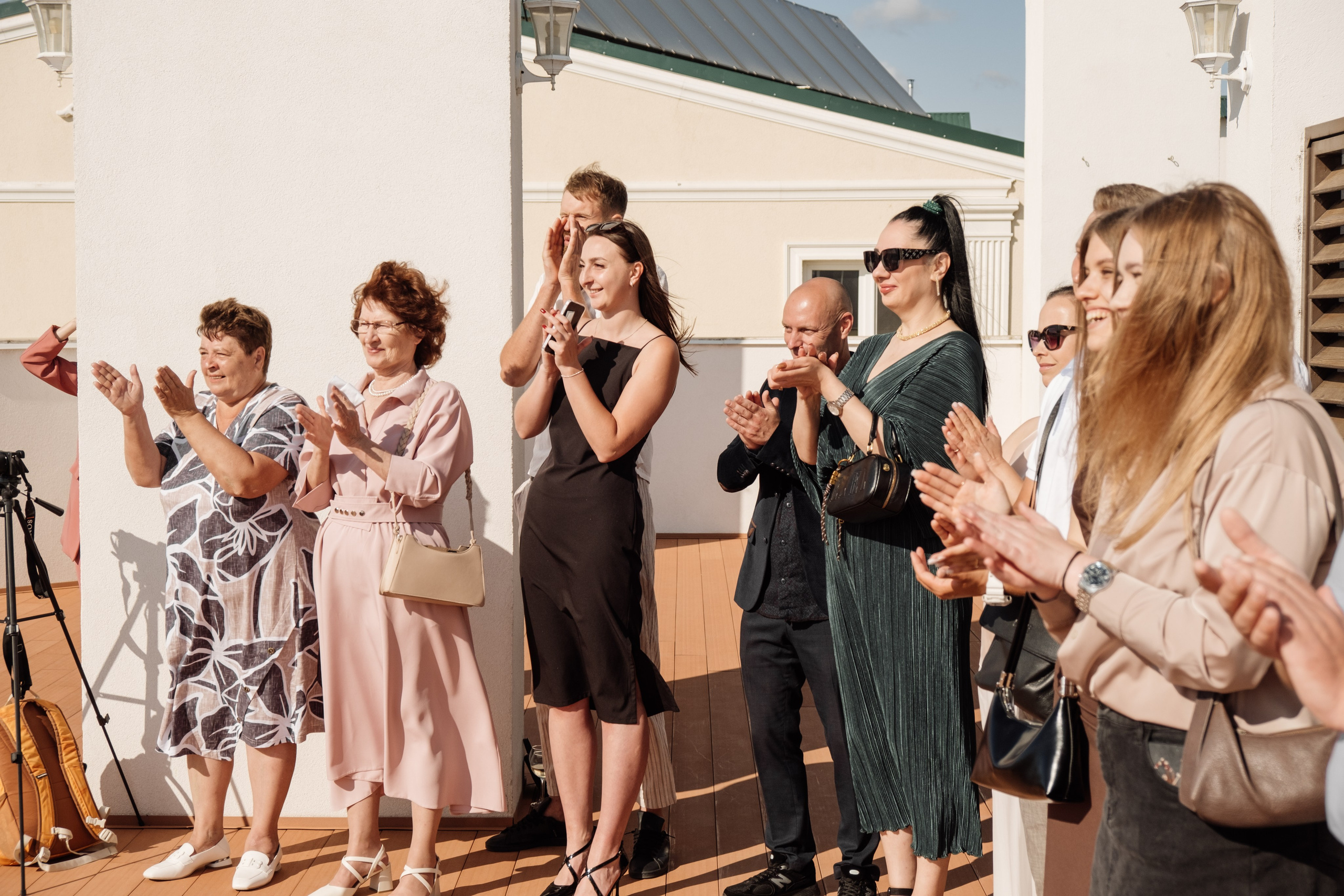 Свадебный ретопртаж. Профессиональная фотосъемка в Крыму. Натуральные эмоции и живые кадры. Забронируйте дату прямо сейчас!