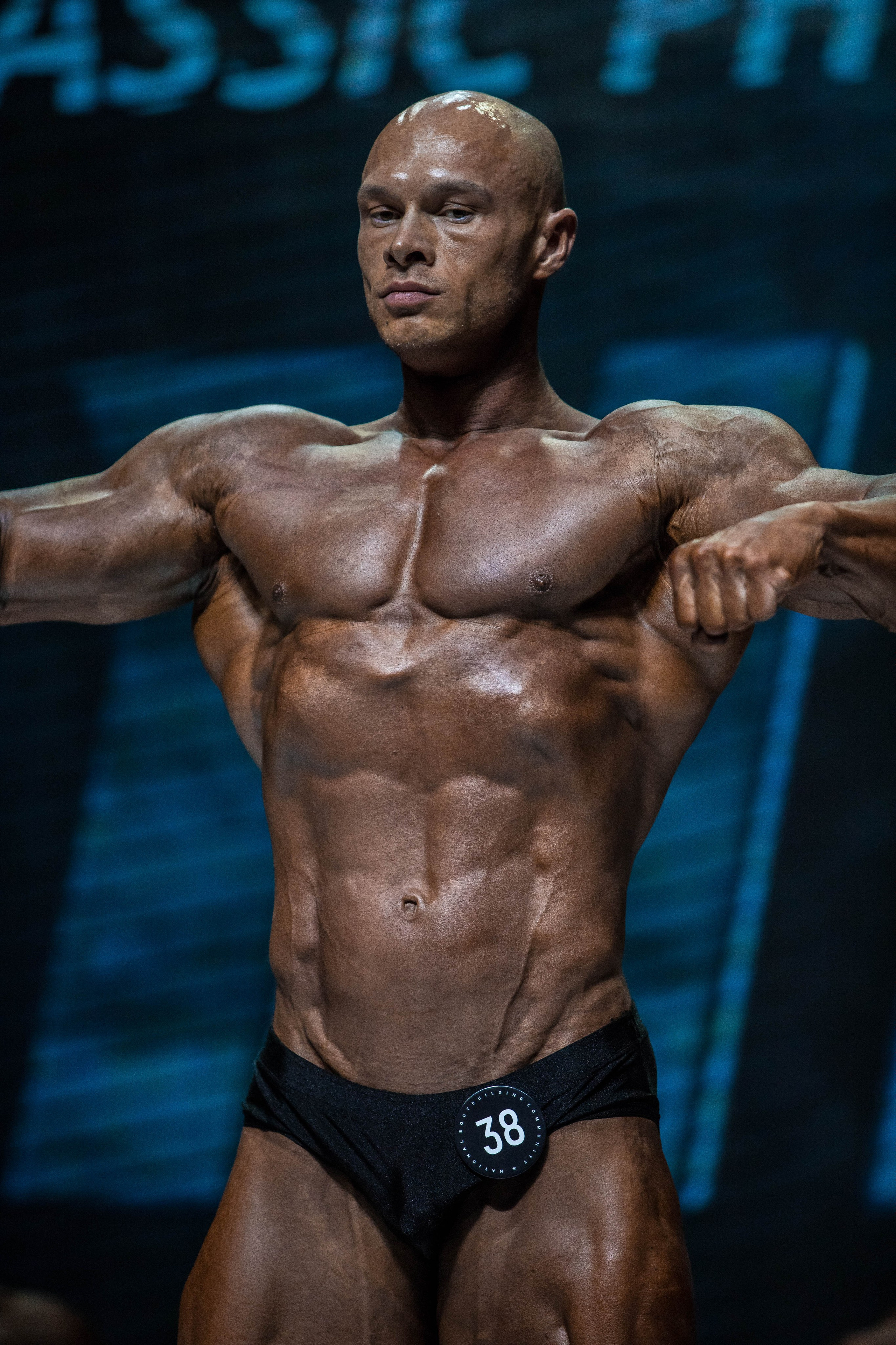 NBC9. Фотограф — художник в Москве Васильева Юлия