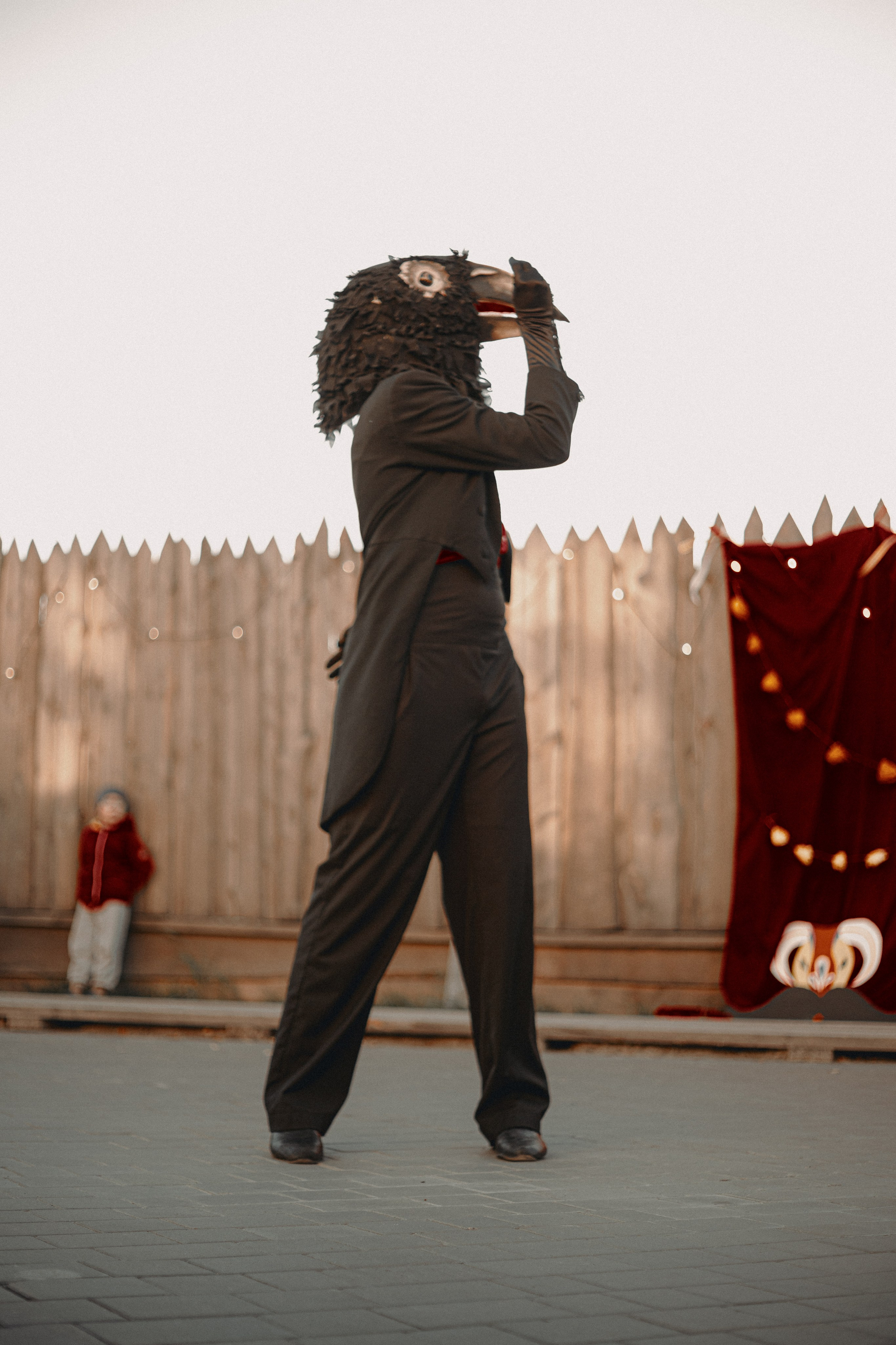 Спектакль «Куриное кабаре» от Свободного молодежного театра | Тобольск. Арт-фотограф Крис Л. в Тобольске: портрет, семейные, свадьбы