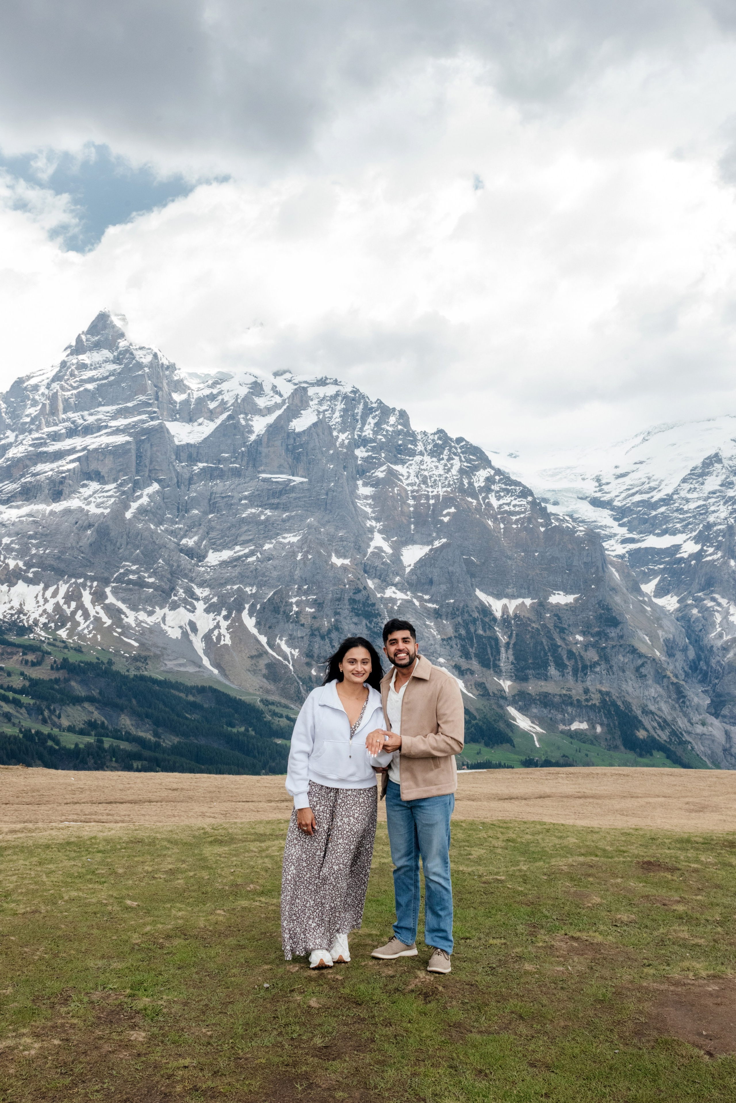 Bijal & Nihar (Grindelwald). Photographer in Interlaken area
