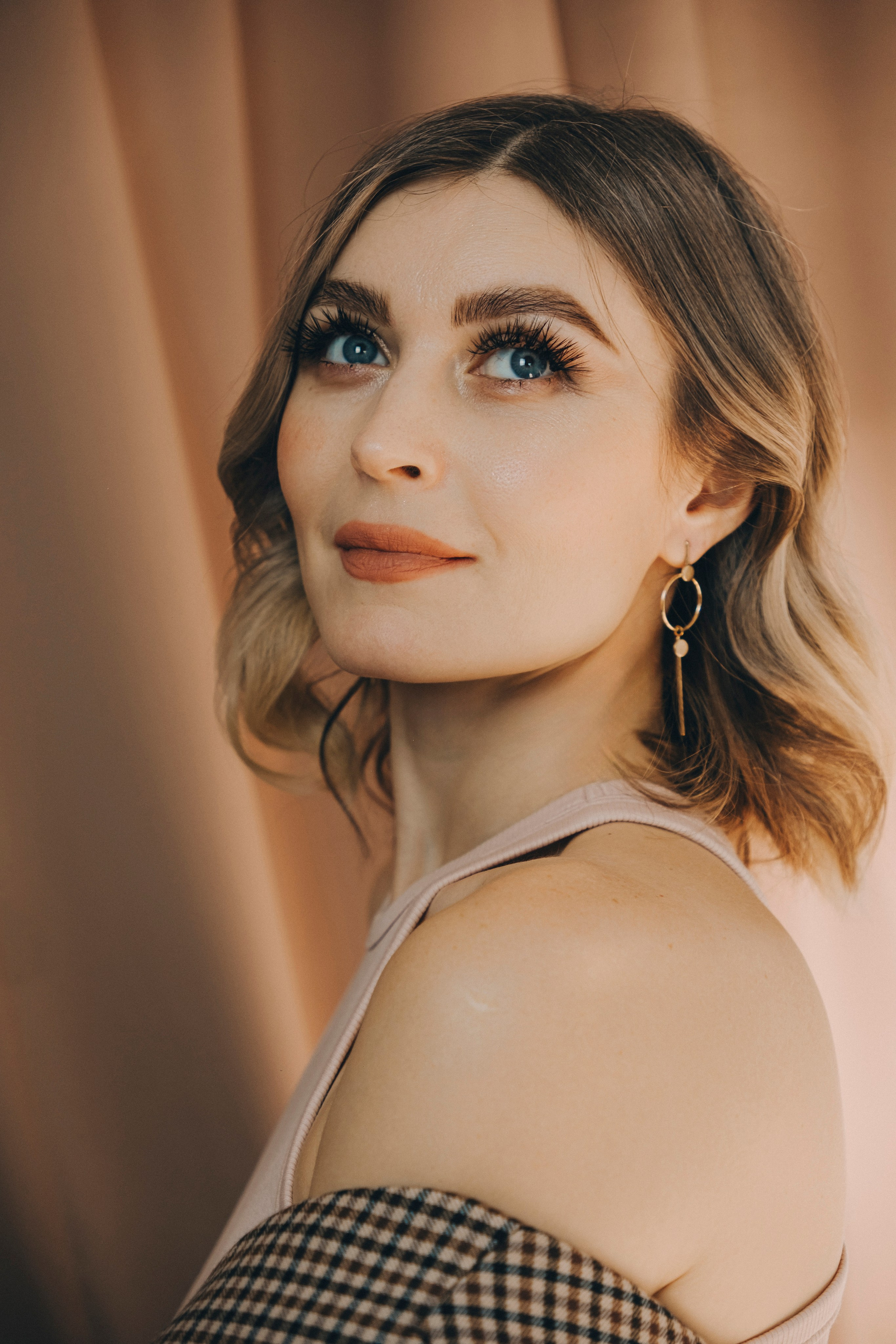 Падал свет. Фотограф в Иркутске Анна Мирошникова