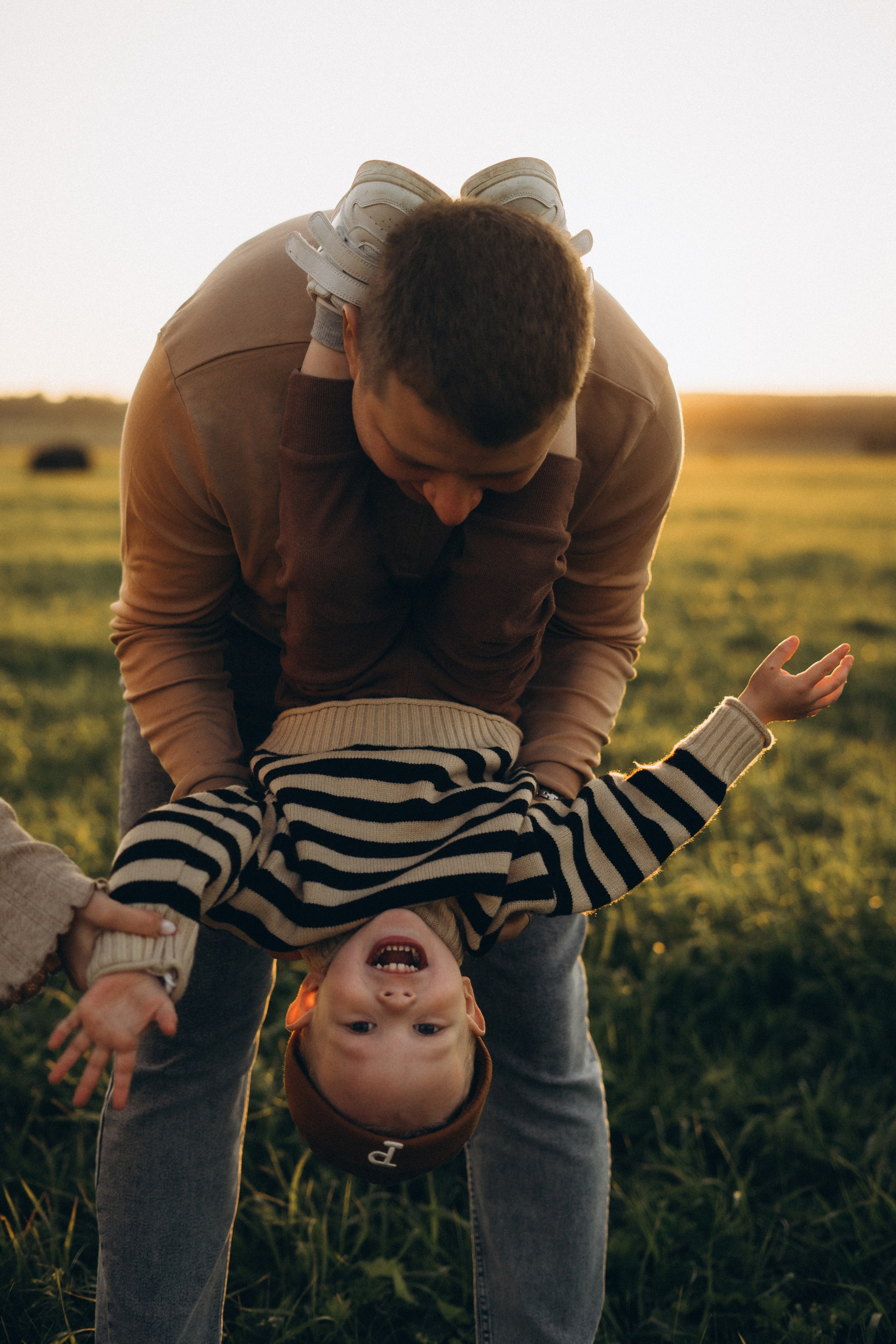 Вероника, Денис, Мирон и Марк. Главная