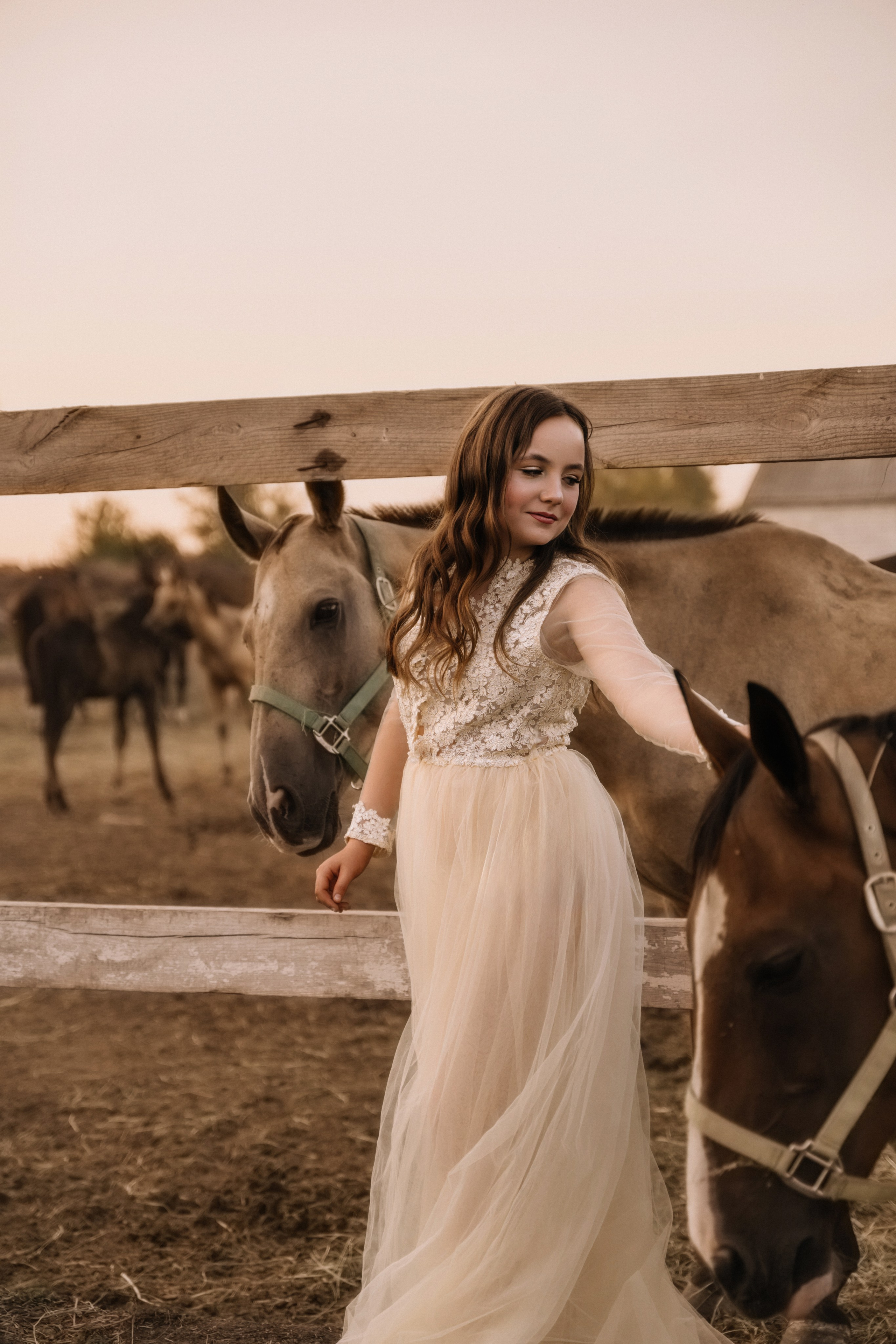 Евгения. Фотосессия с лошадьми. Семейный фотограф в Белгороде Амелина Алина