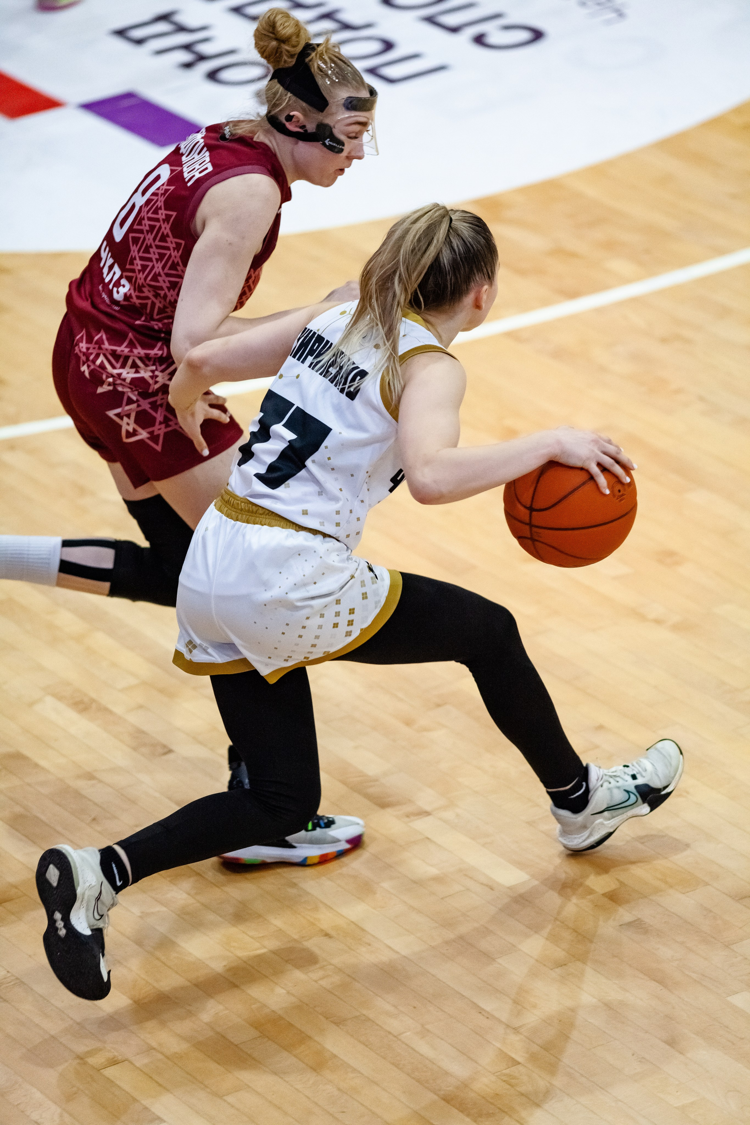 ЧГУ-Атланта — Славянка. Фотография