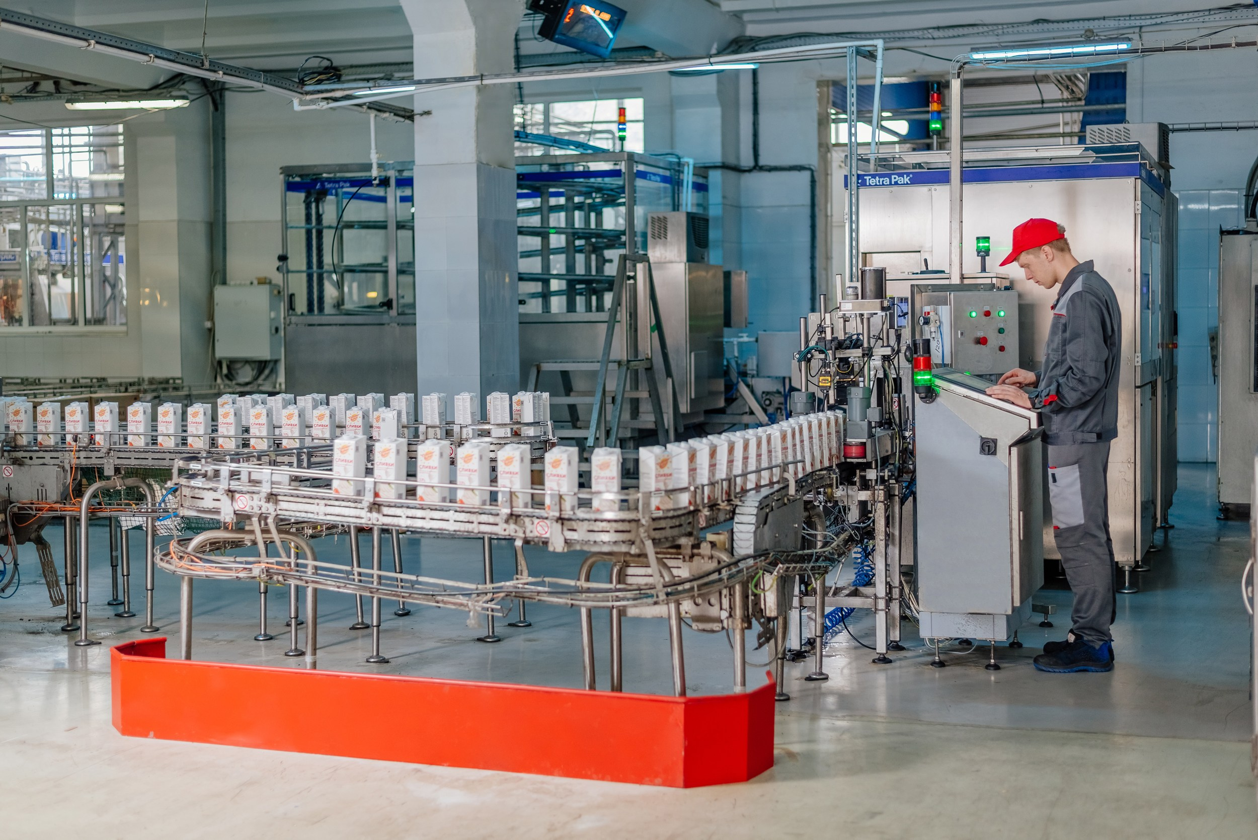 Молокозавод. Город Кропоткин, Краснодарский край. Промышленный фотограф в Ростовской области Владимир Яковенко