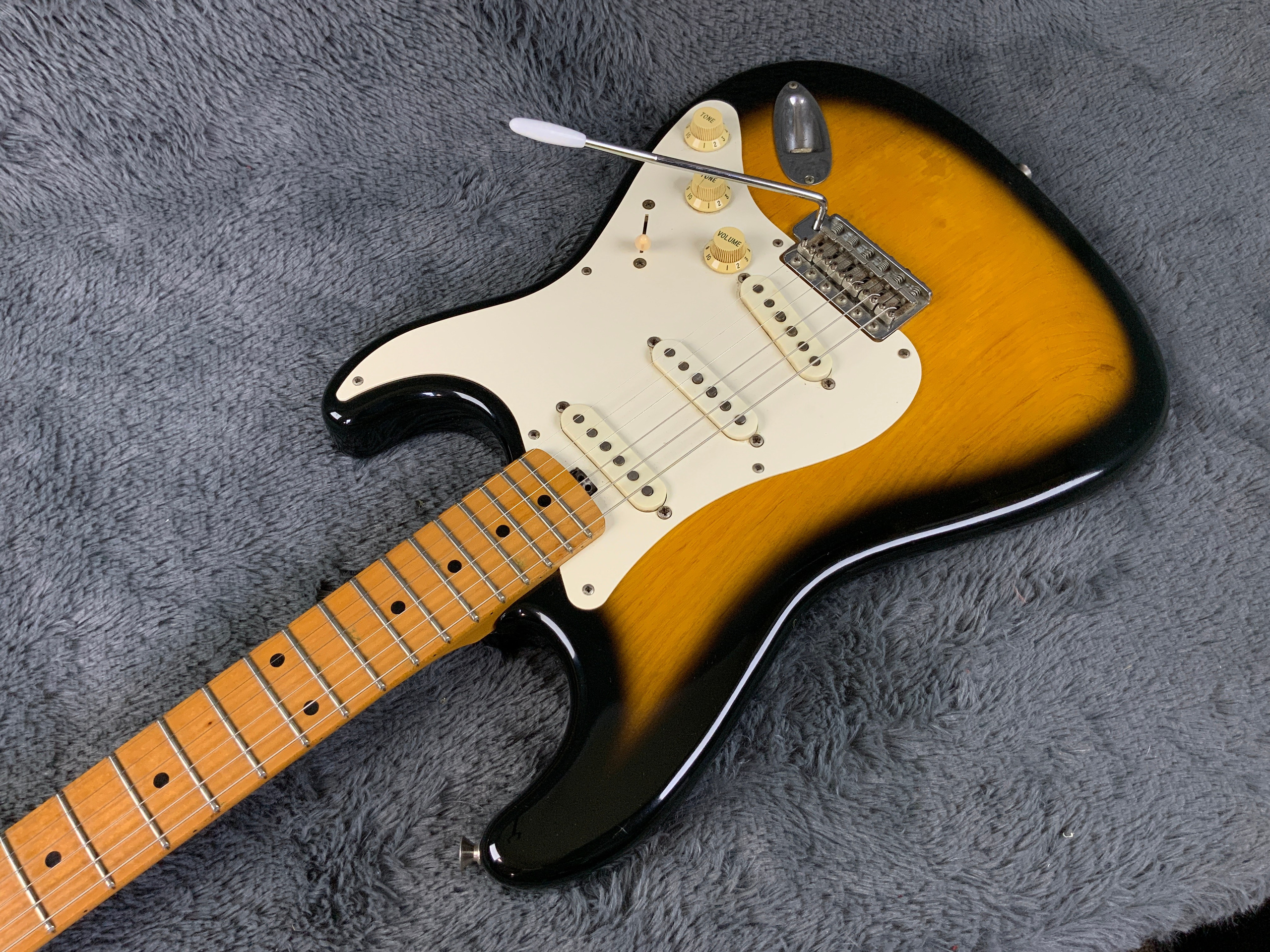 Fender Stratocaster Custom Edition ST54-75RV