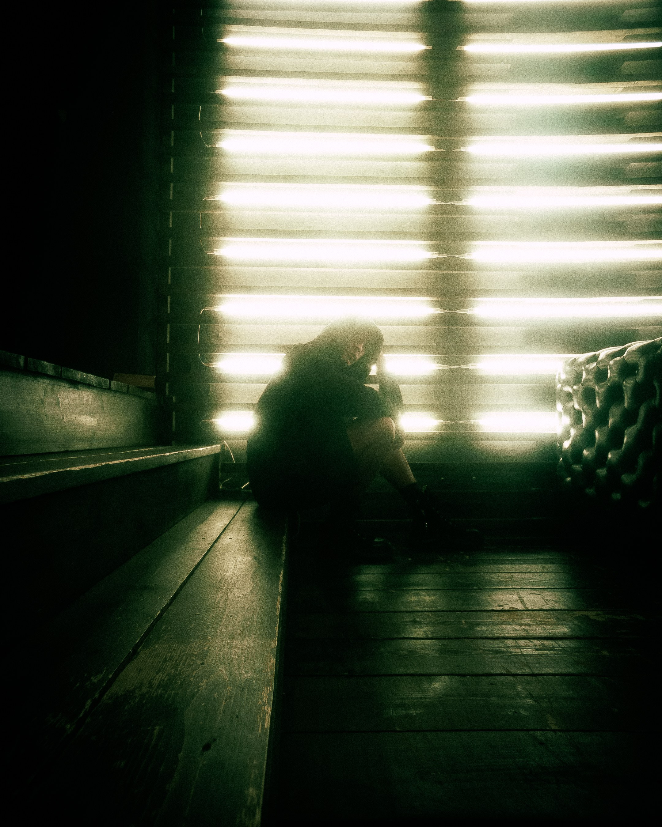 Individuali di ripresa. Fotografo a Mosca con un’atmosfera notturna di foto