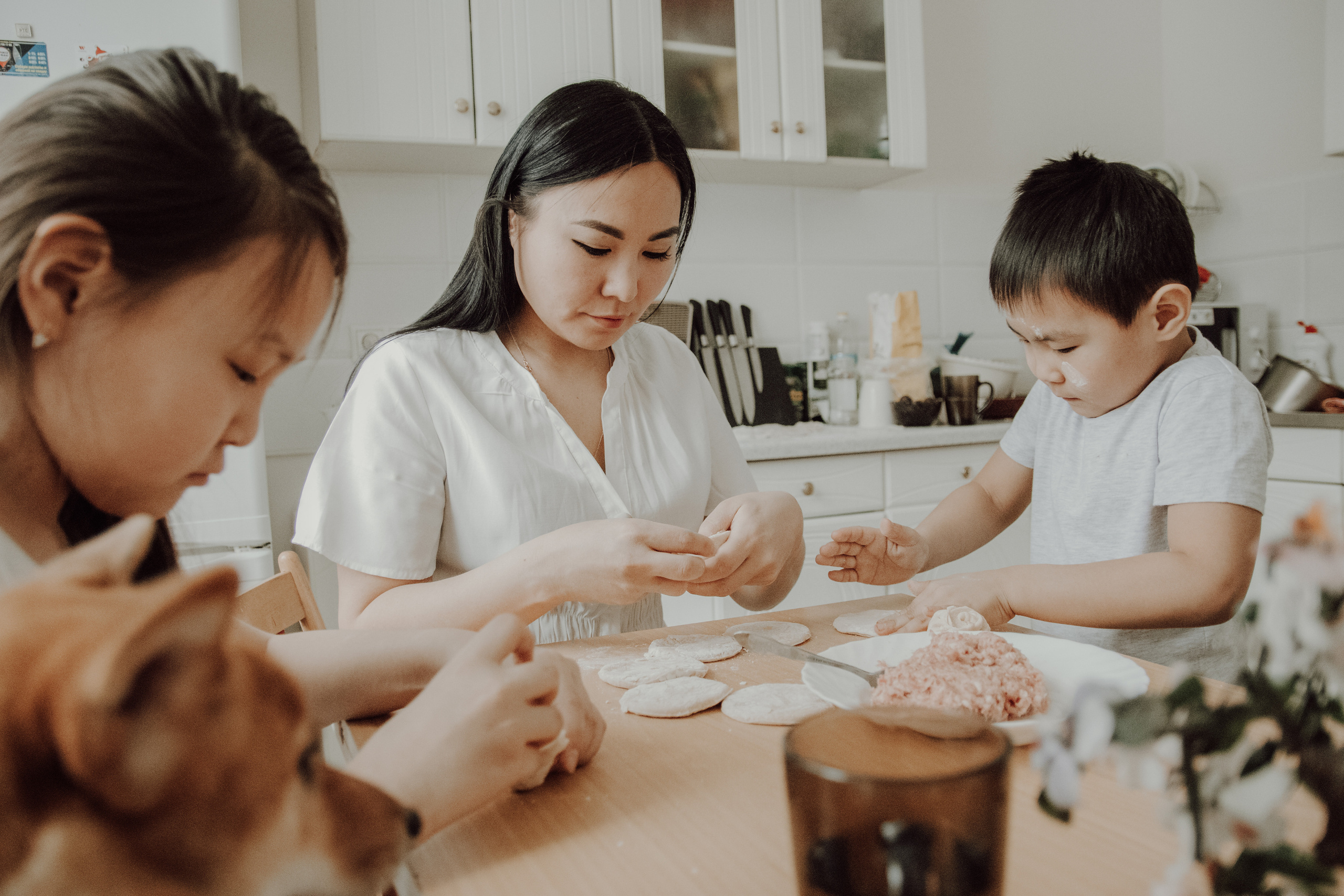С ароматом благовоний. Семейный фотограф в Москве