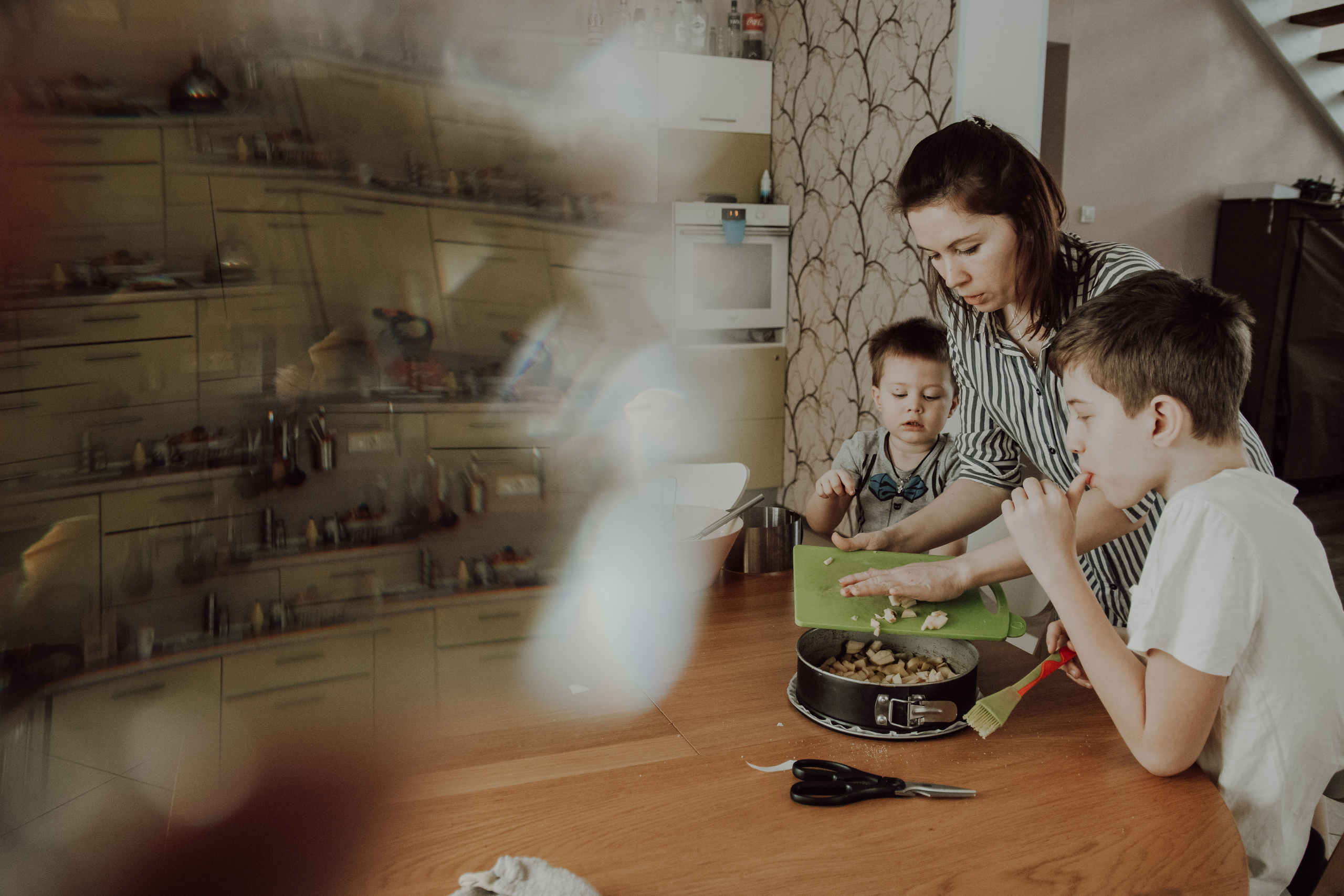 В доме с лестницей. Семейный фотограф в Москве