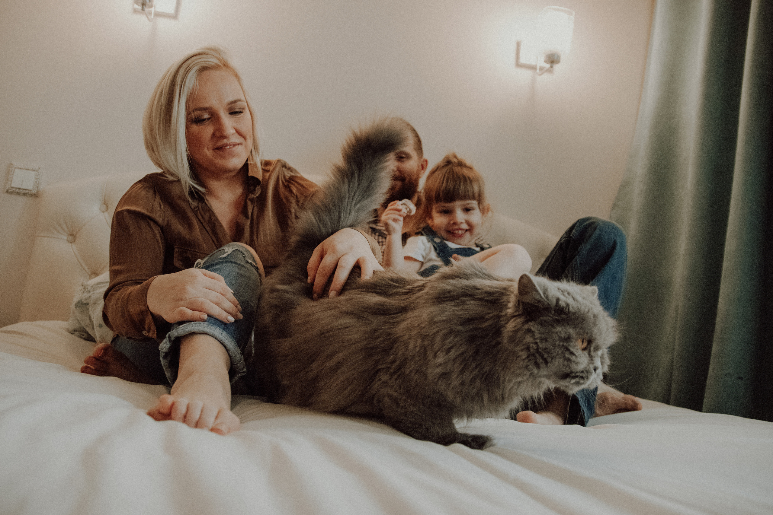 Три сердца и одно пушистое. Семейный фотограф в Москве