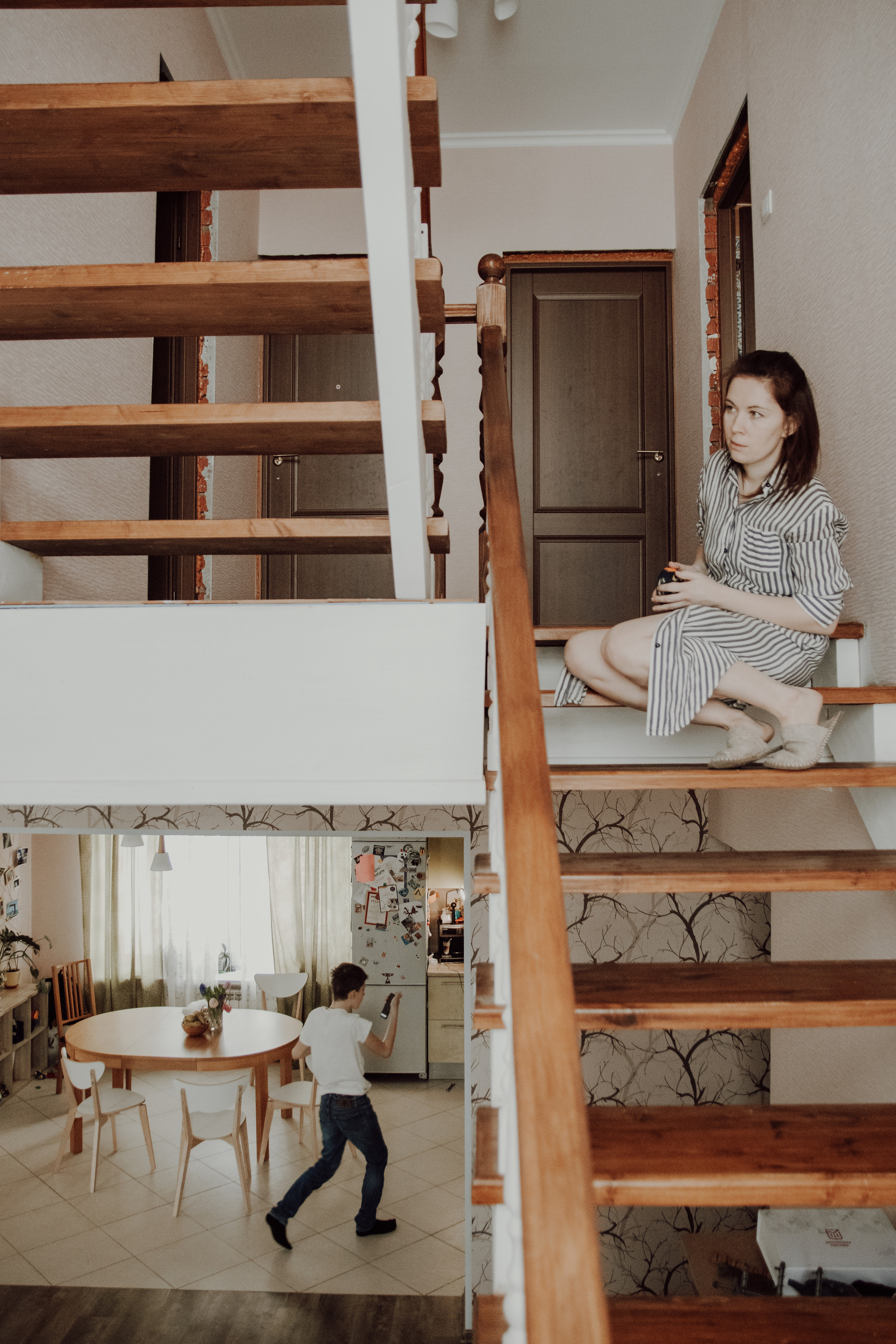 В доме с лестницей. Семейный фотограф в Москве