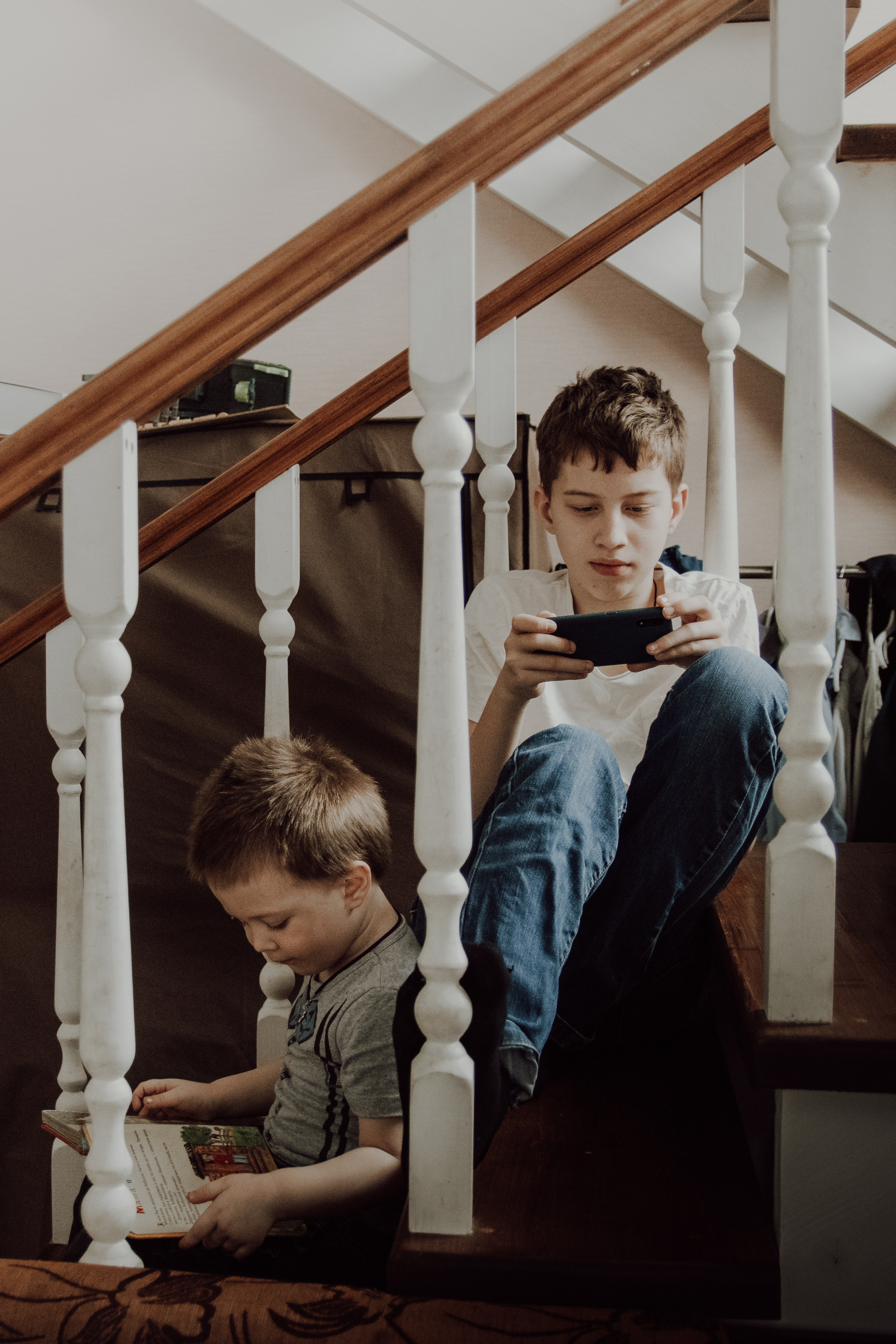 В доме с лестницей. Семейный фотограф в Москве