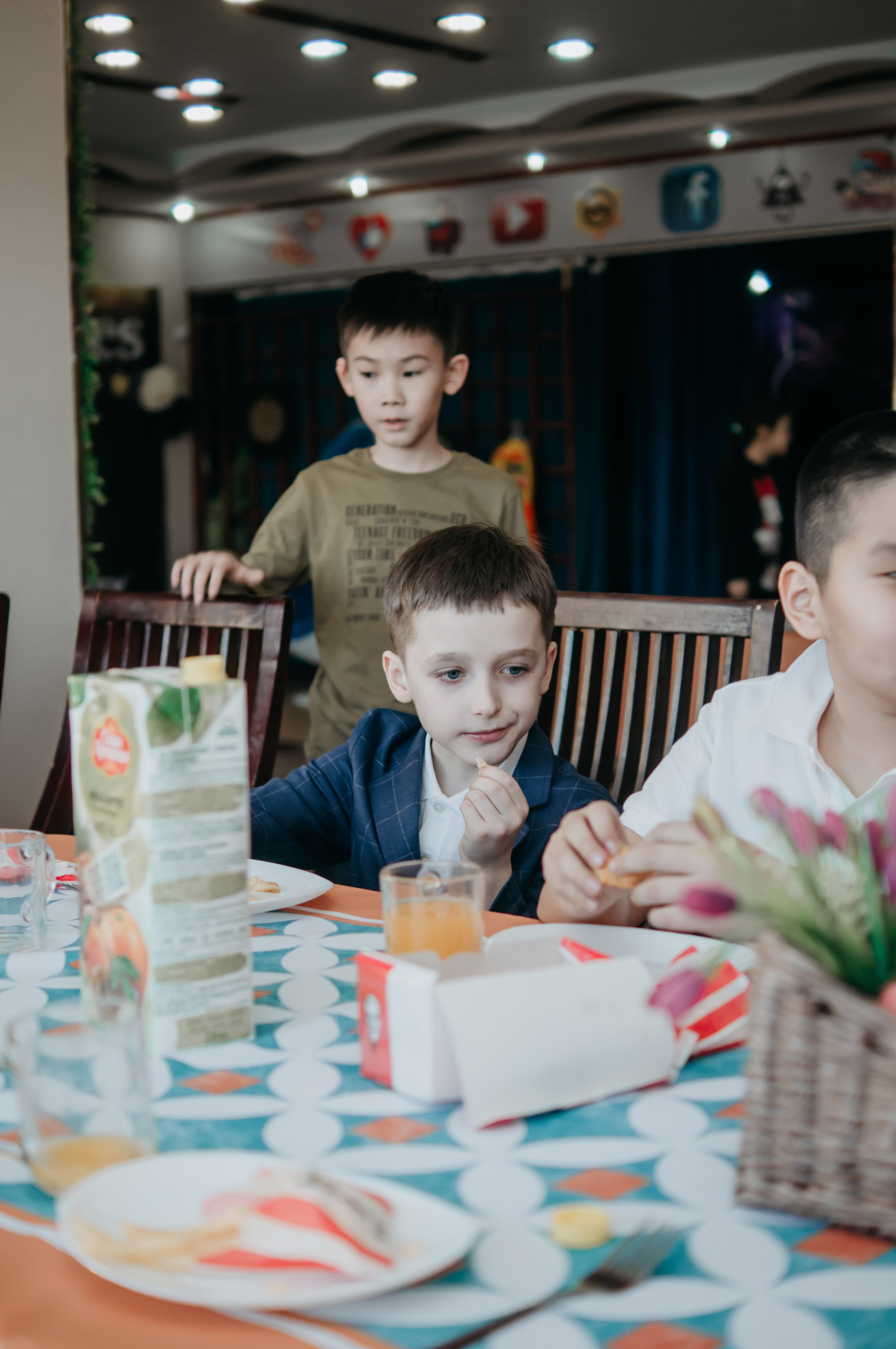Детский фотограф в Улан-Удэ. сьемка утренников, школьных выпускных и детских праздников. Фотограф в Улан-Удэ. Свадебный фотограф в Улан-Удэ
