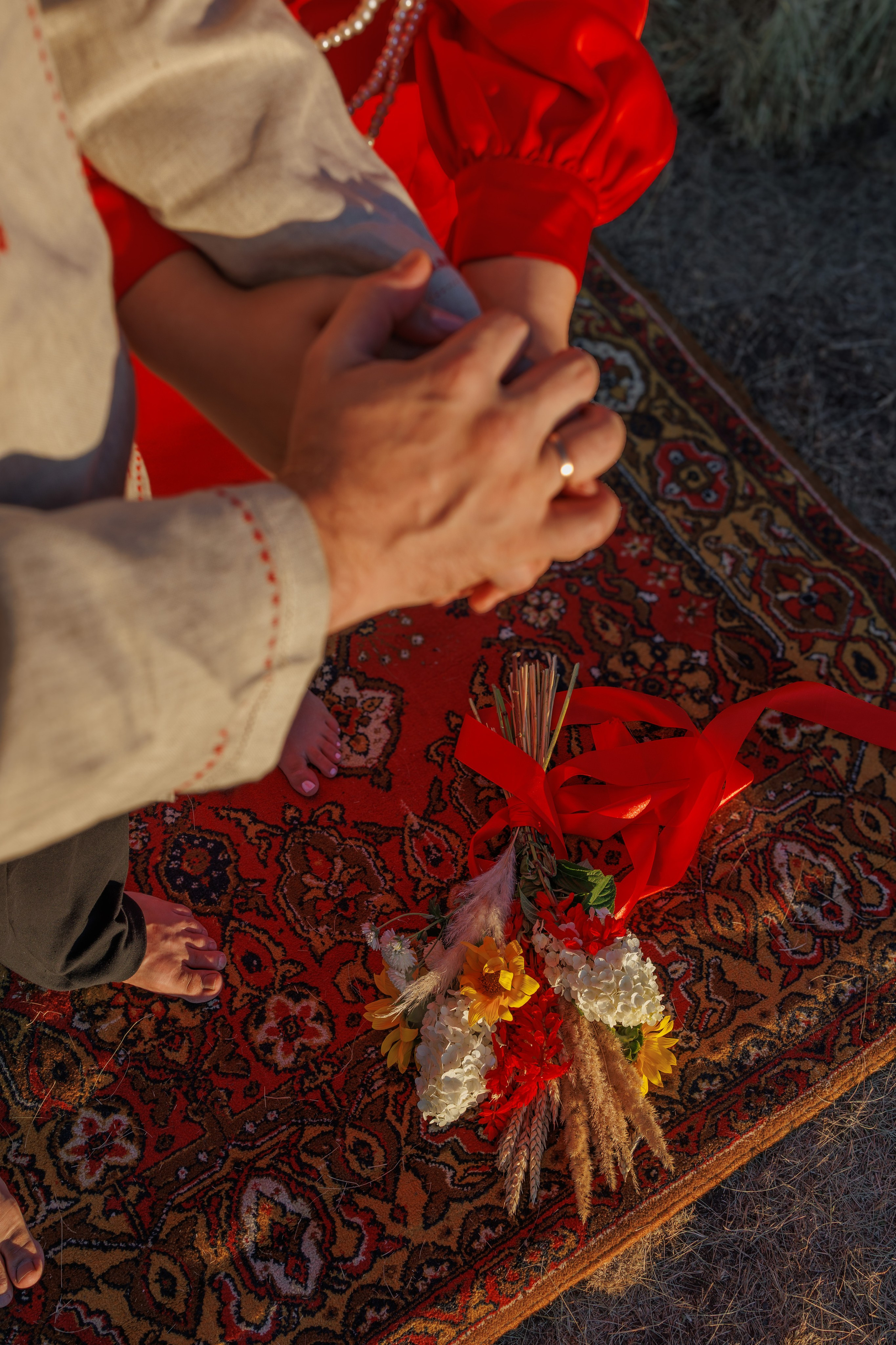 Свадебная фотосессия в Медногорске в старо русском стиле на природе. Фотограф Медногорск Кувандык Оксана Шерехода свадебные, семейные, индивидуальные, школьные фотосессии. Печать фотоальбомов