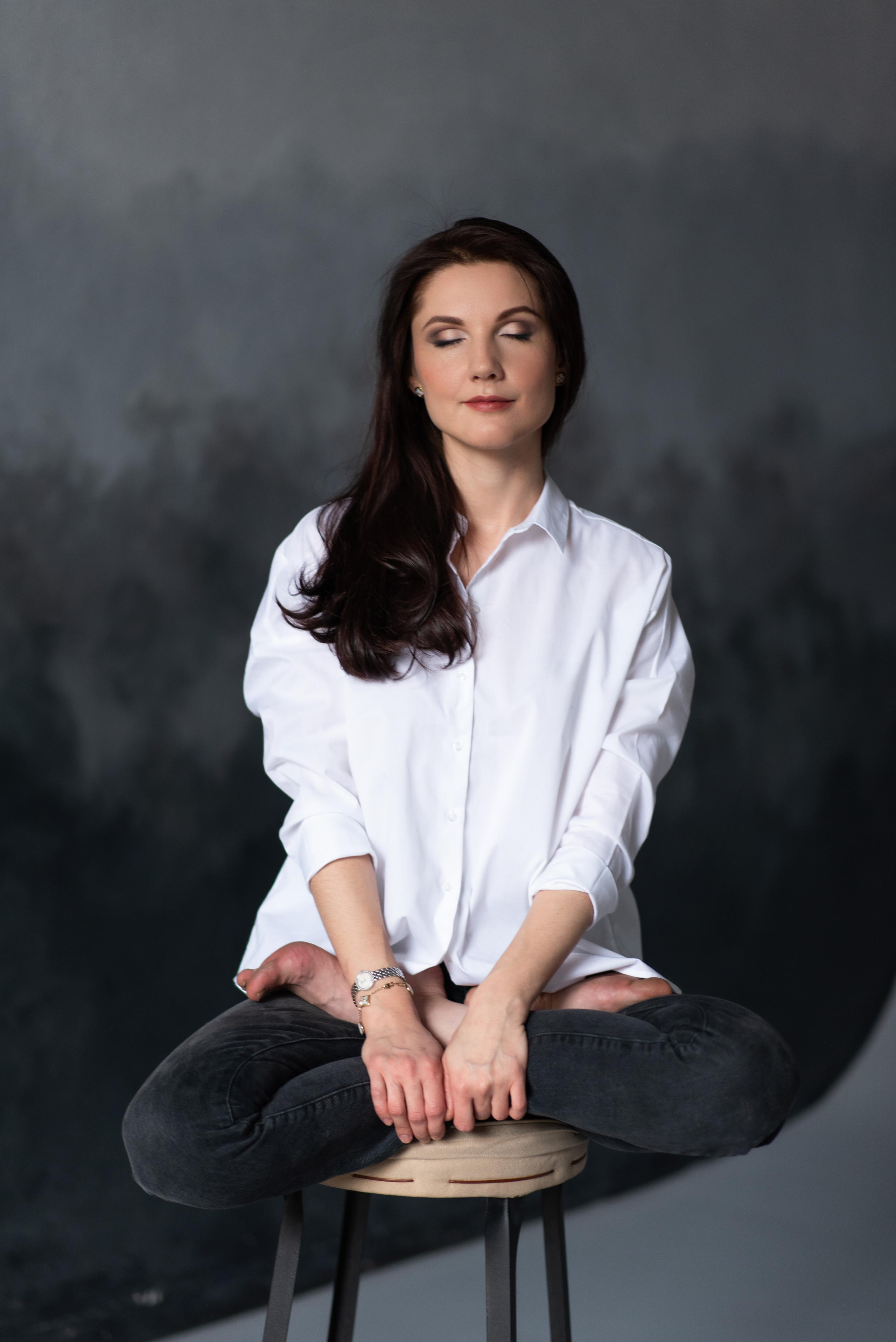 Профессиональная фотосессия для инструктора по йоге. Фотограф в Москве и Люберцах, Валя Шикулина