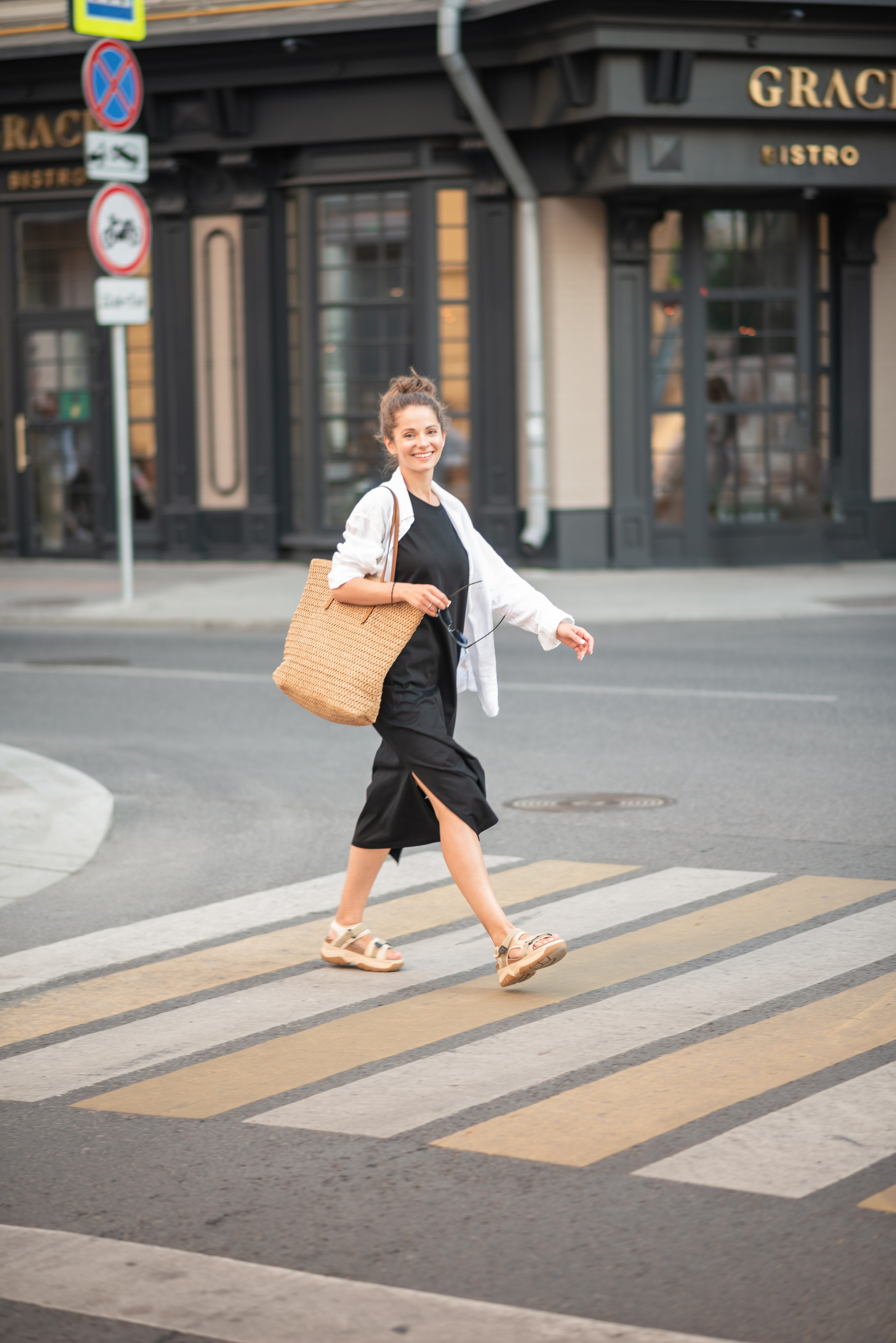 Идея для фотосессии на Патриарших прудах. Фотограф в Москве и Люберцах, Валя Шикулина