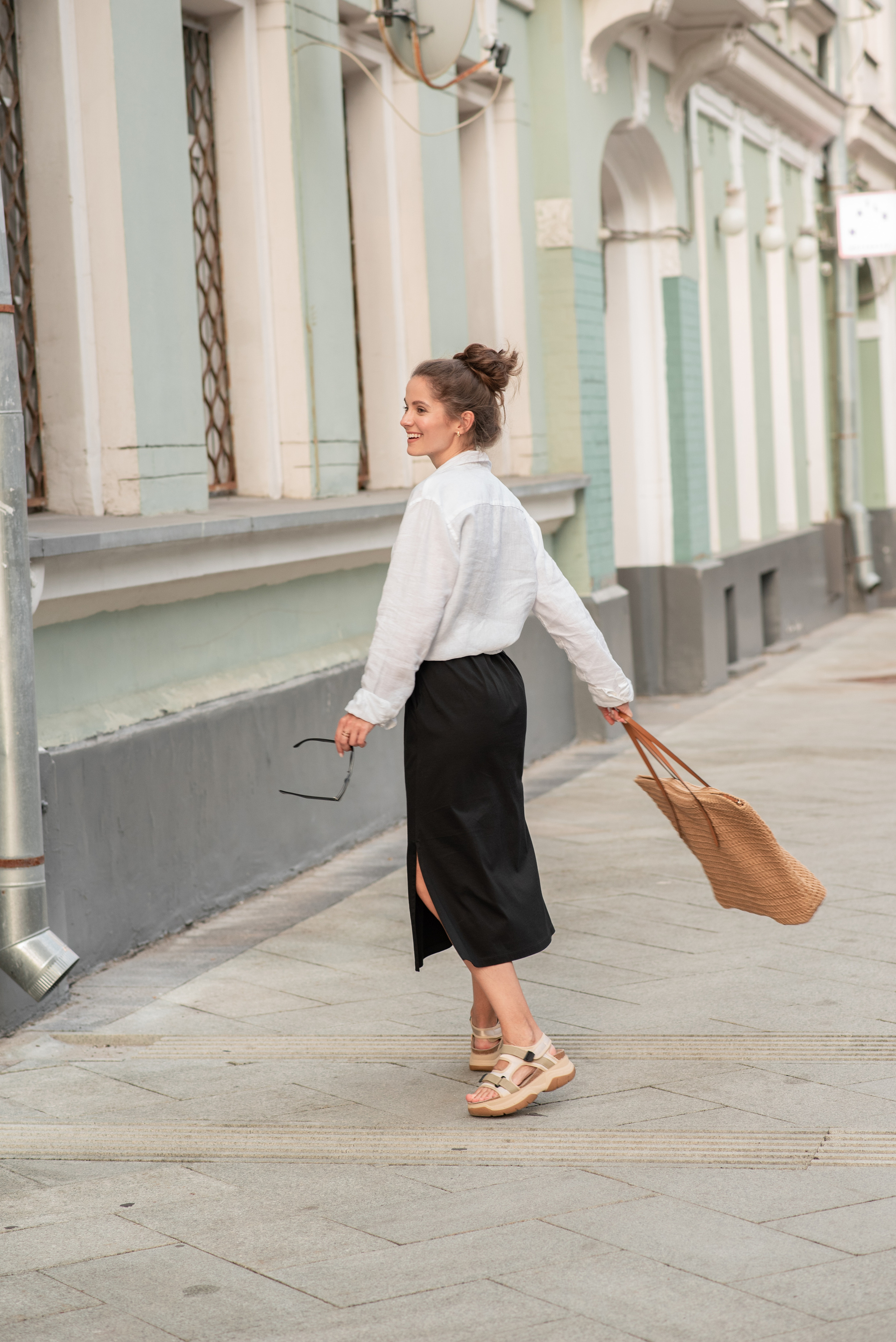 Идея для фотосессии на Патриарших прудах. Фотограф в Москве и Люберцах, Валя Шикулина