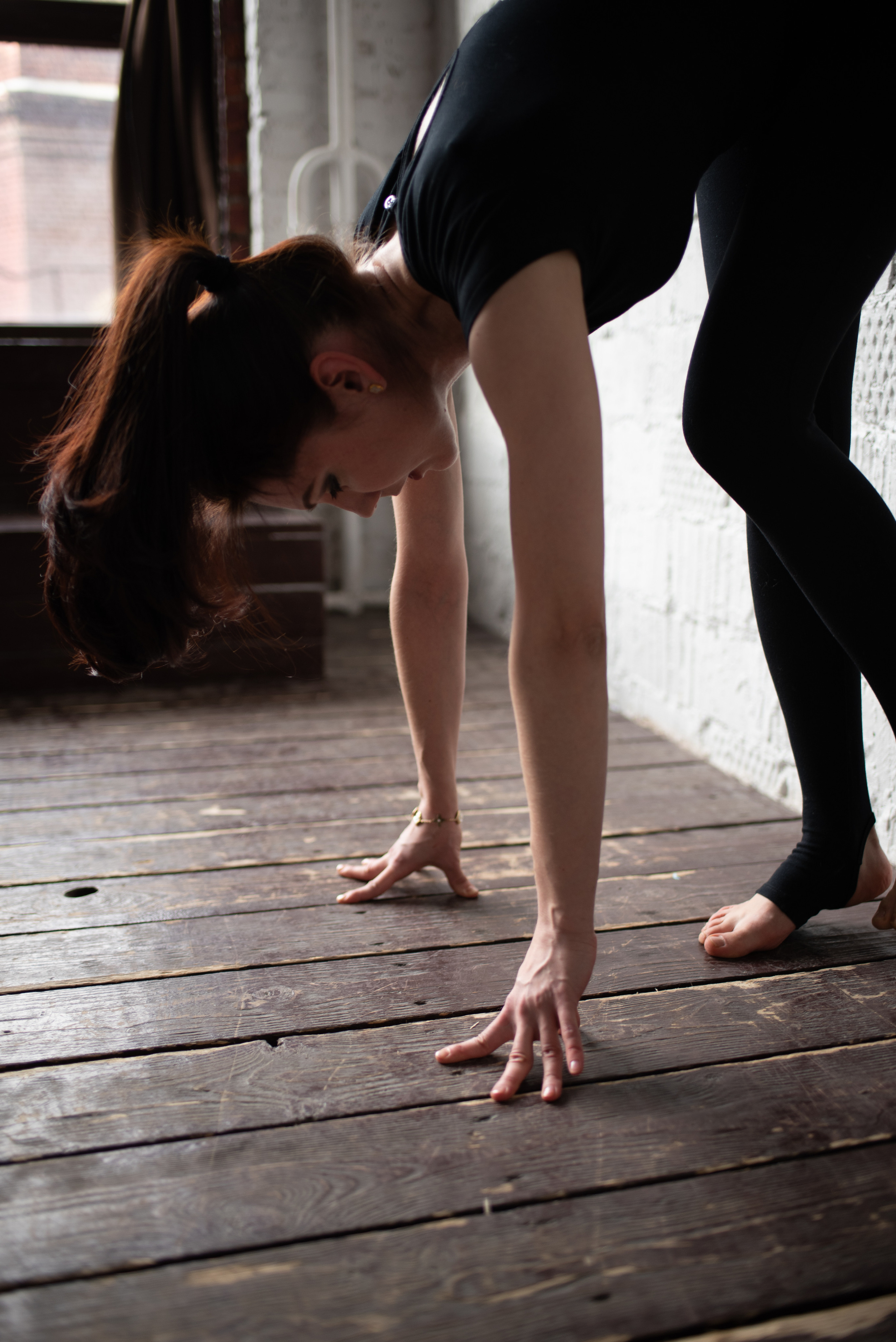Профессиональная фотосессия для инструктора по йоге. Фотограф в Москве и Люберцах, Валя Шикулина