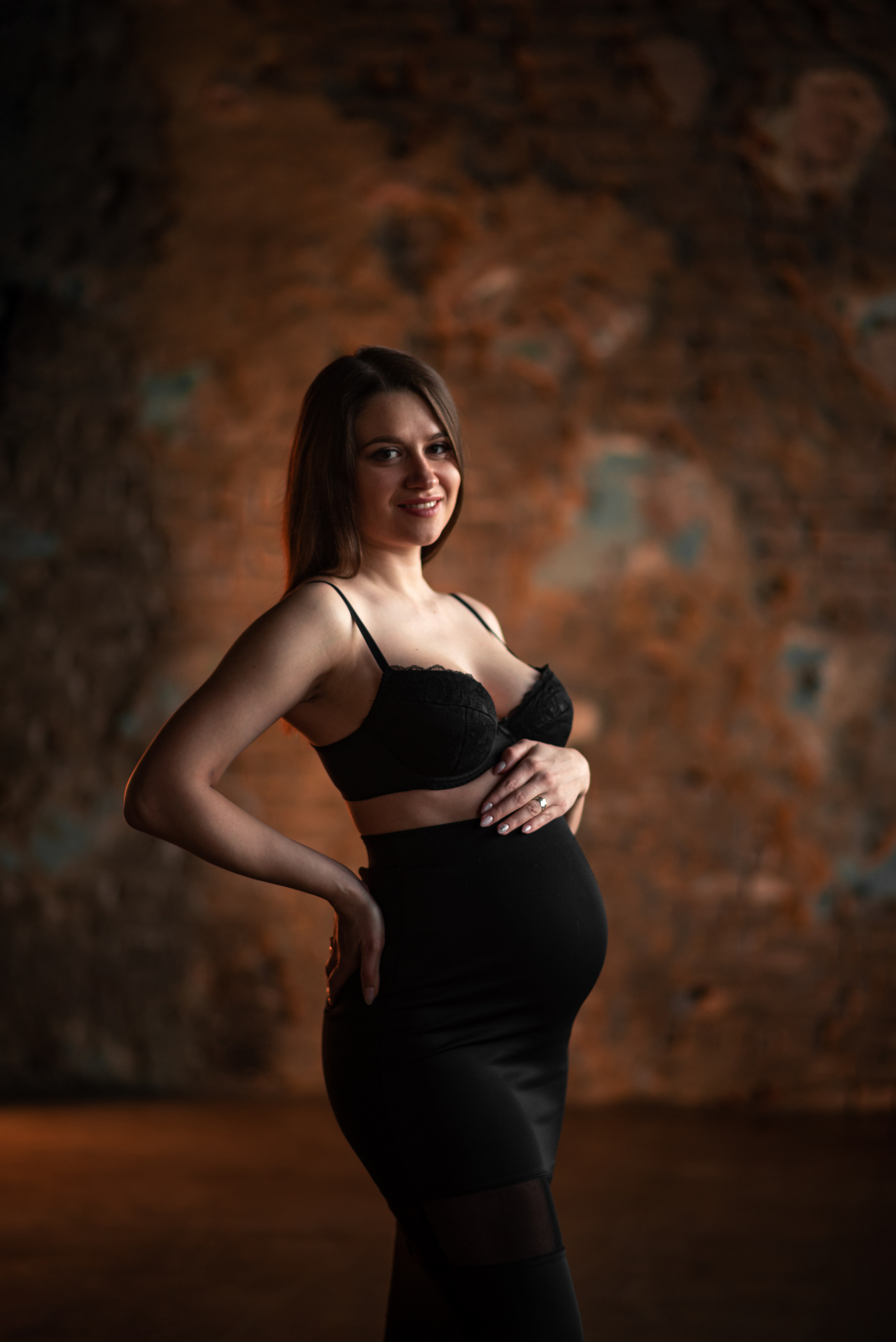 Фотосессия беременности в темной студии. Фотограф в Москве и Люберцах, Валя Шикулина