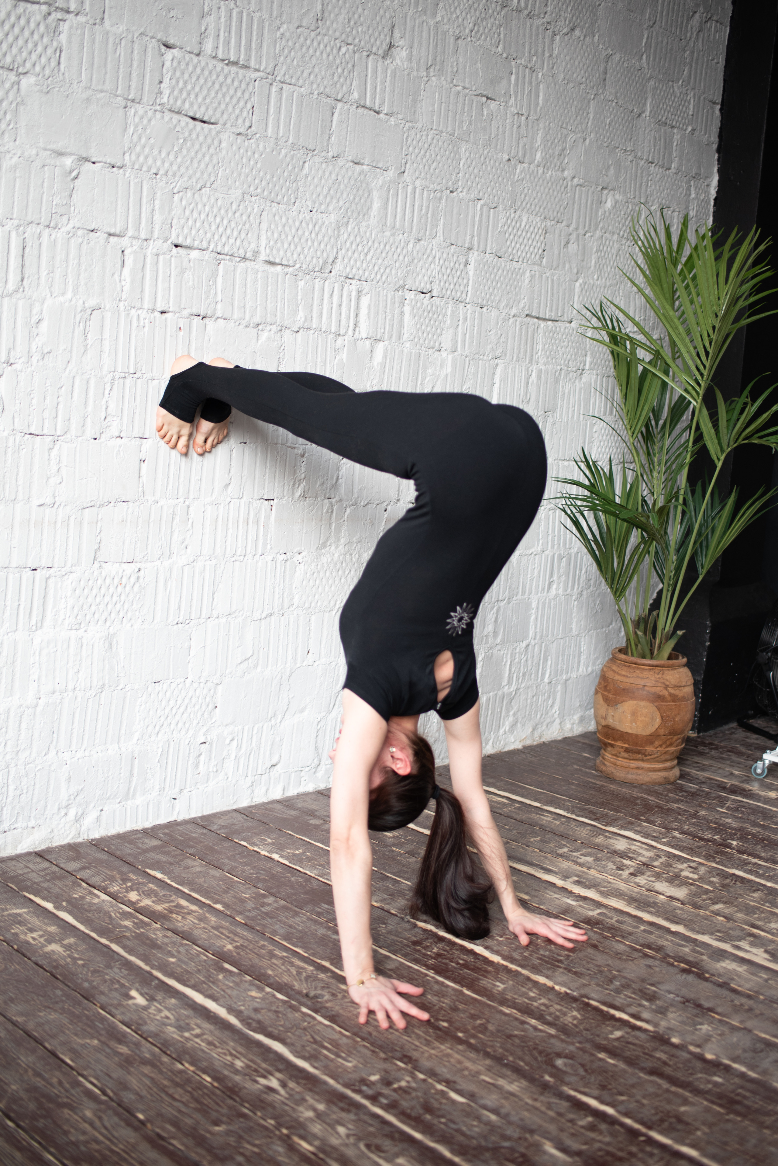 Профессиональная фотосессия для инструктора по йоге. Фотограф в Москве и Люберцах, Валя Шикулина