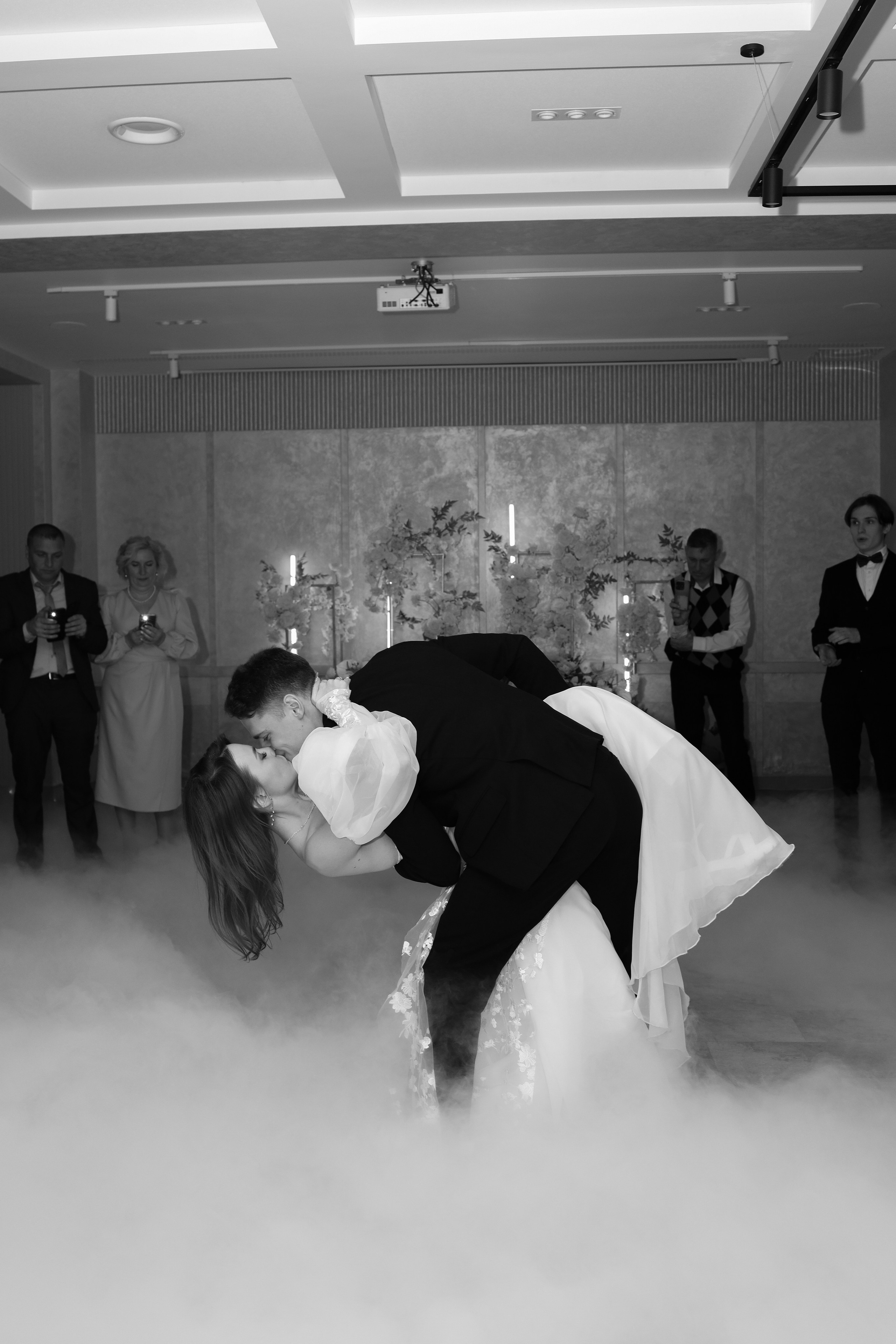 Свадьбы. Ваш свадебный и семейный фотограф😊