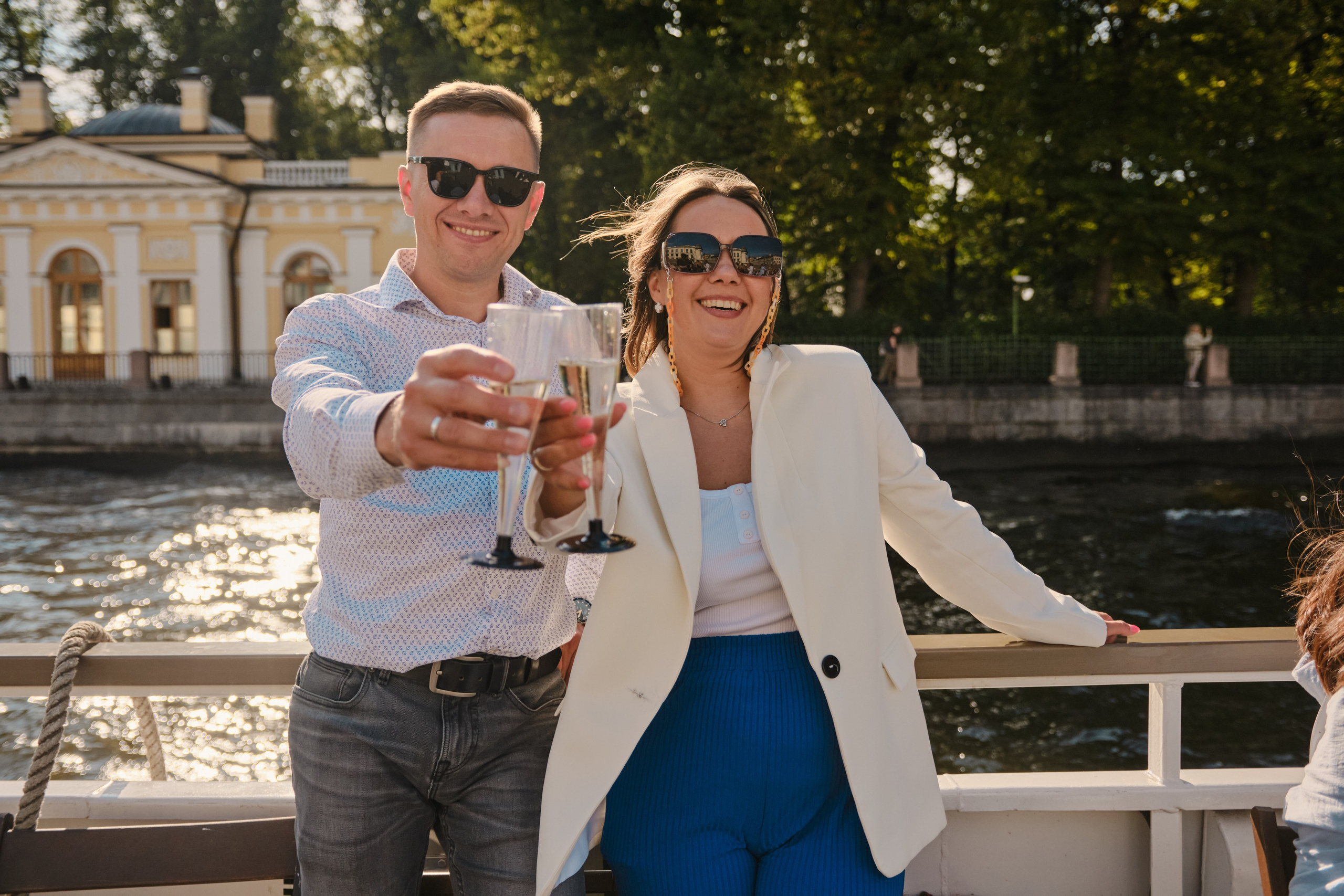 Теплоходы. Юреализм