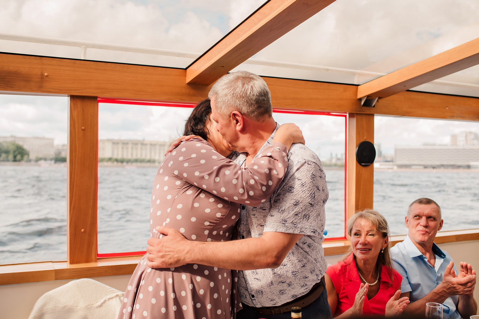 Юля и Андрей. Банкет на воде. Семейный и Свадебный фотограф. Санкт-Петербург. Пушкин