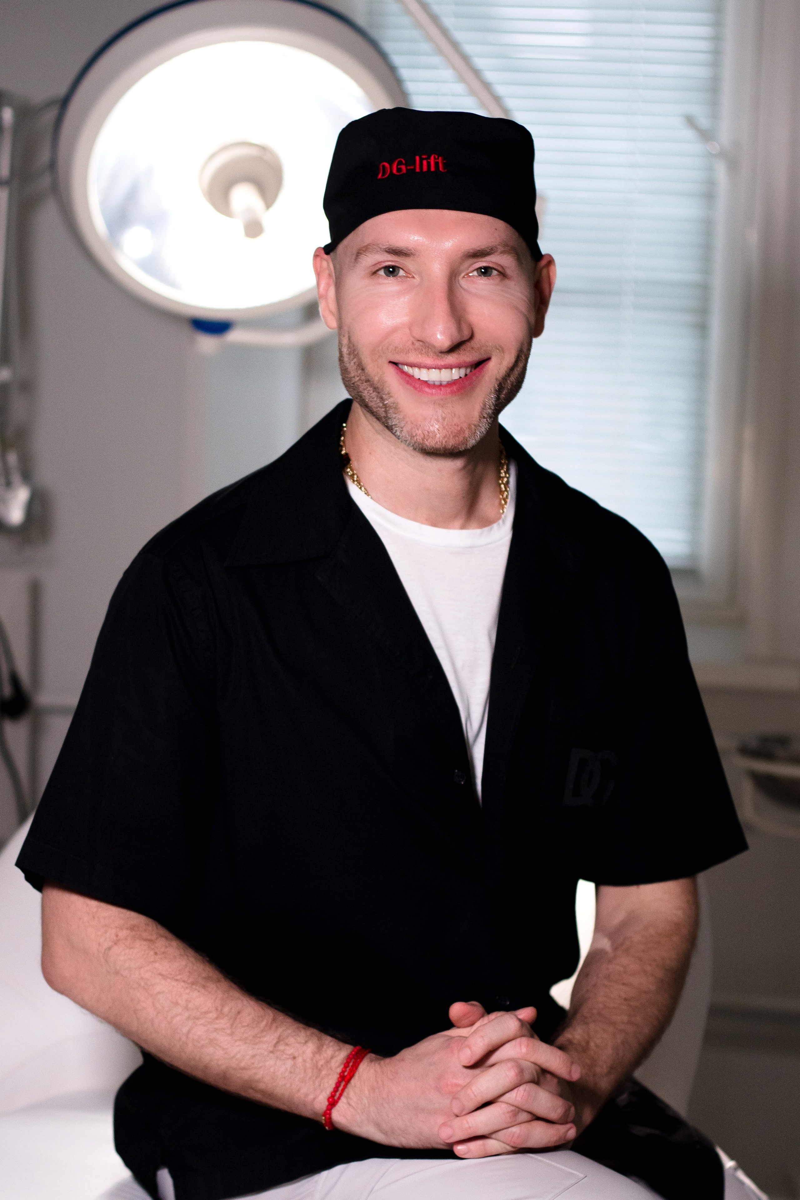 Пластический хирург. Фотограф Мария Винницкая