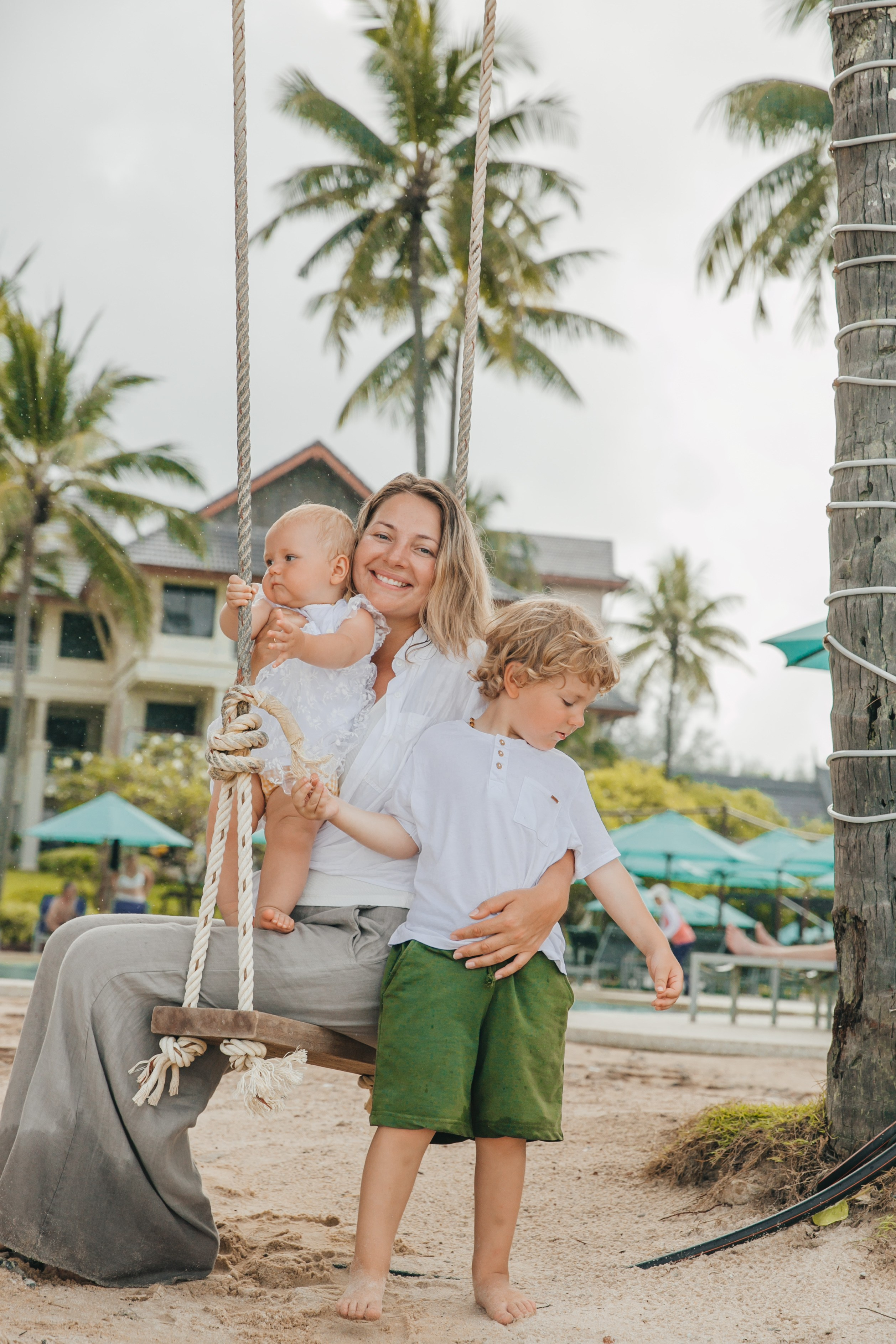 Ульяна с детьми Пхукет. Фотограф и видеограф Анна Домашенко