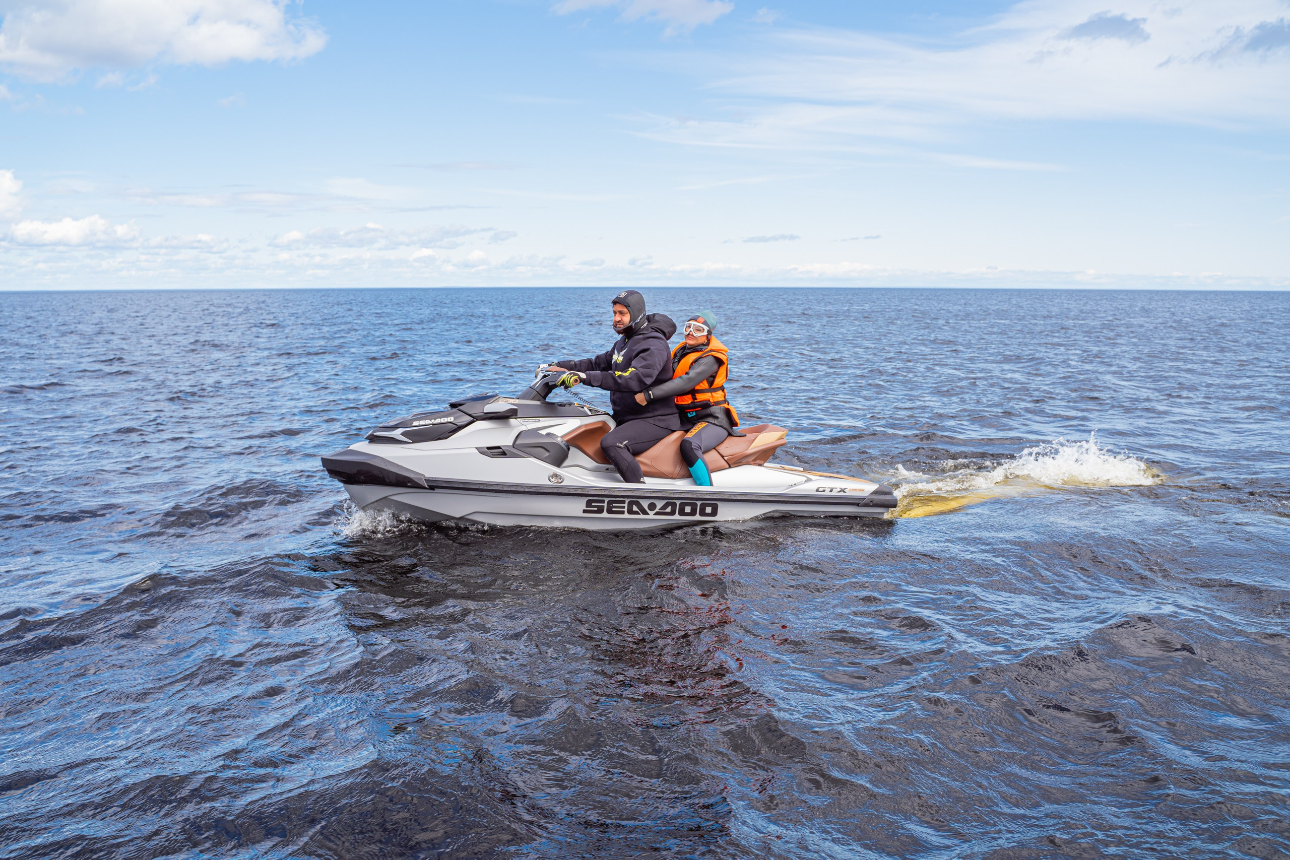 Гидровыезд в Коневский мужской монастырь. Свадебный, семейный, портретный, репортажный фотограф в Санкт-Петербурге