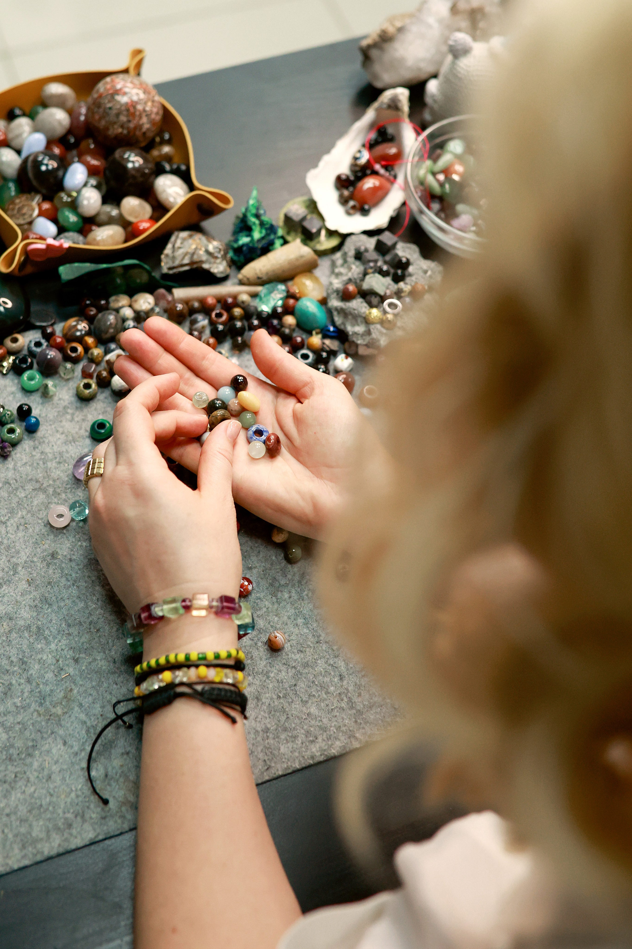 Контент для магазина украшений. Фотограф в Москве. Женские фотосессии, love-story, контент