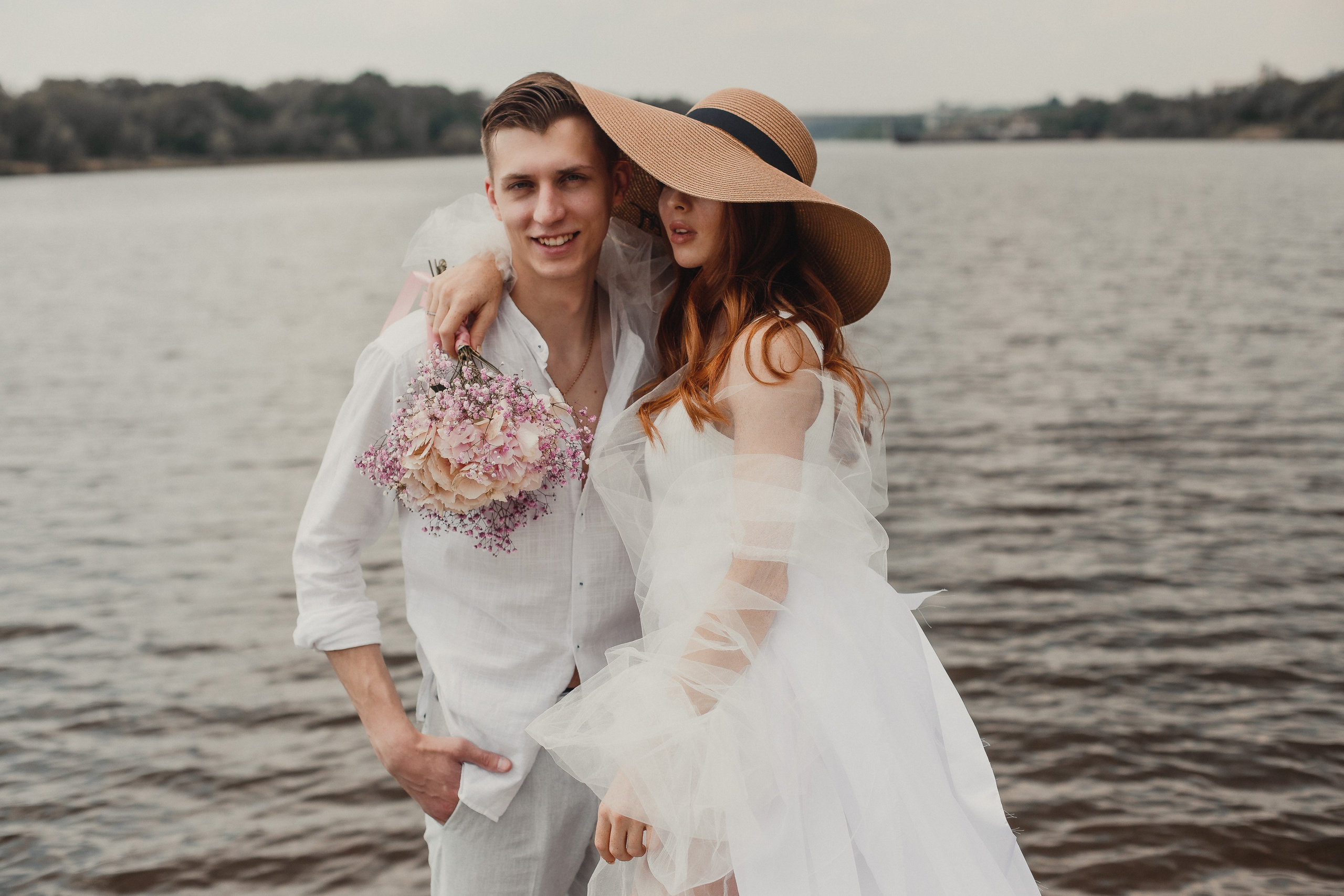 Не классическая на берегу. Креативный и женский Фотограф Омске Наталья Лебедева