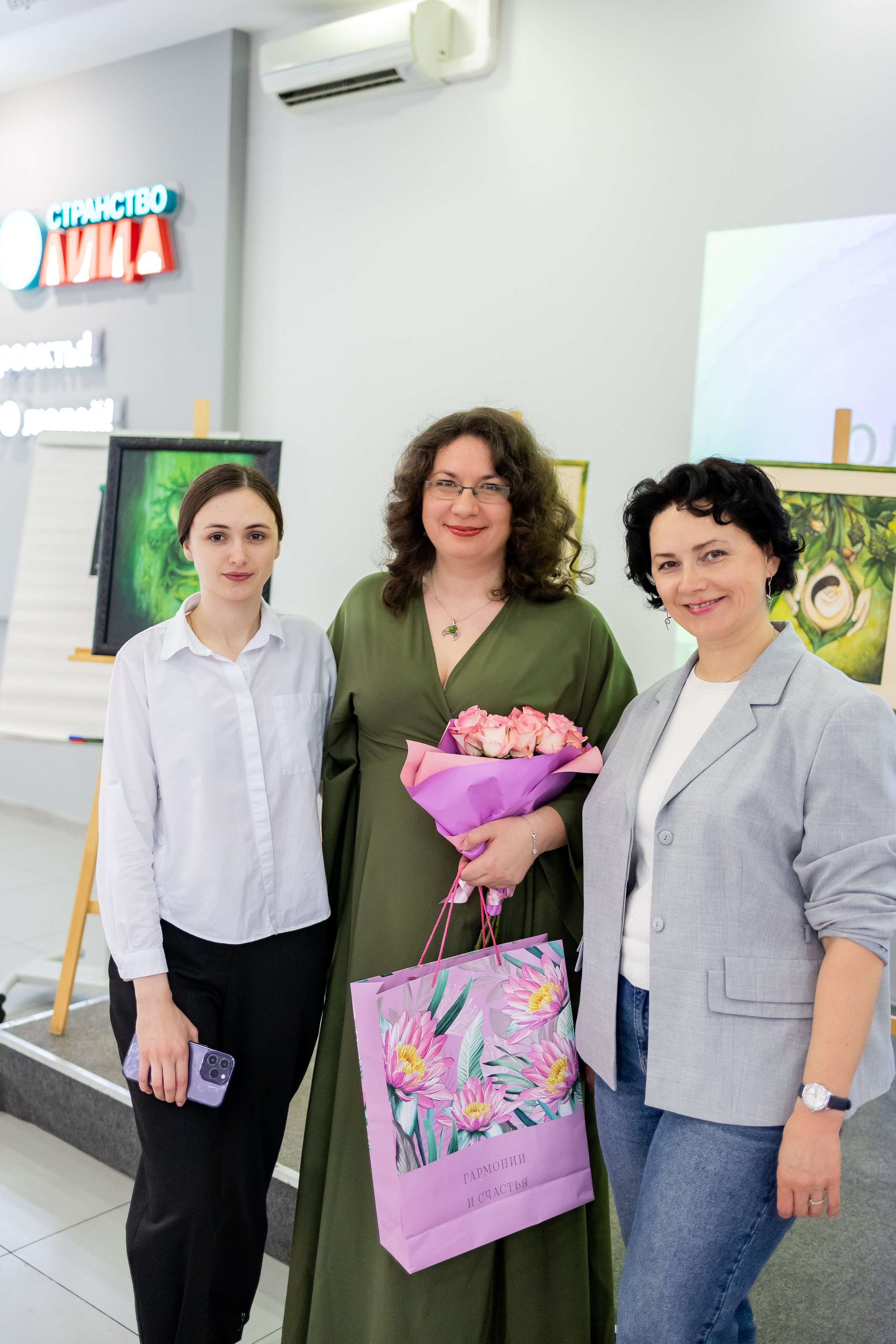 Фотосъемка на день рожденья, юбилей, праздник в г. Московский, Град Московский, ПМГП. Фото и видео Москва, Московский. Свадебный фотограф, видеограф, фотосессии, видеосъемка