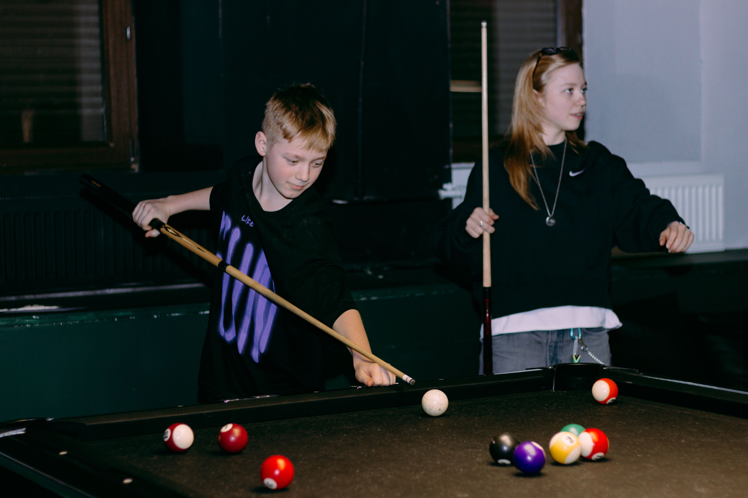 Бильярдная «Перекаты». Юля Мурашова портретный и документальный фотограф