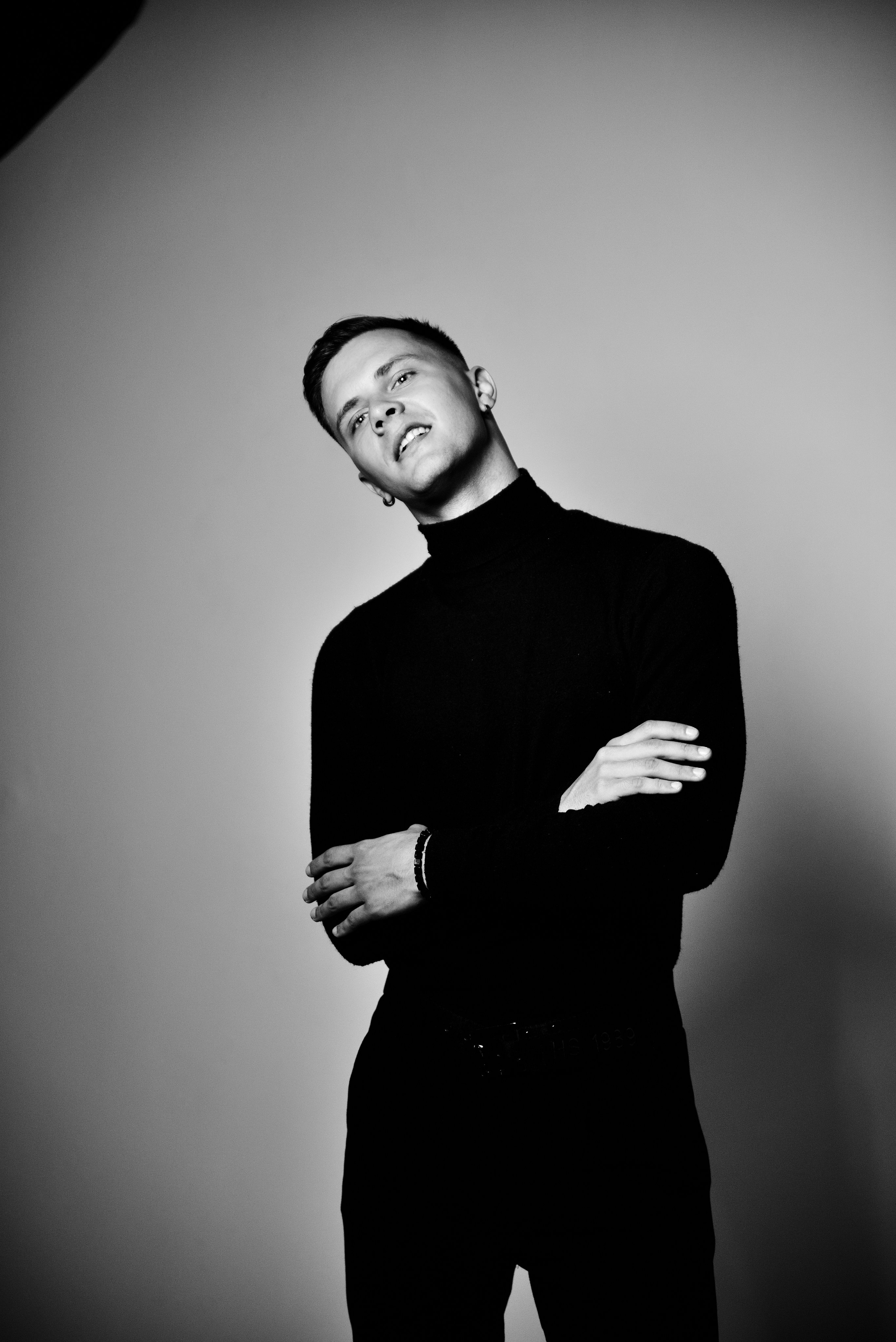 Никита. Кинематографичный свет