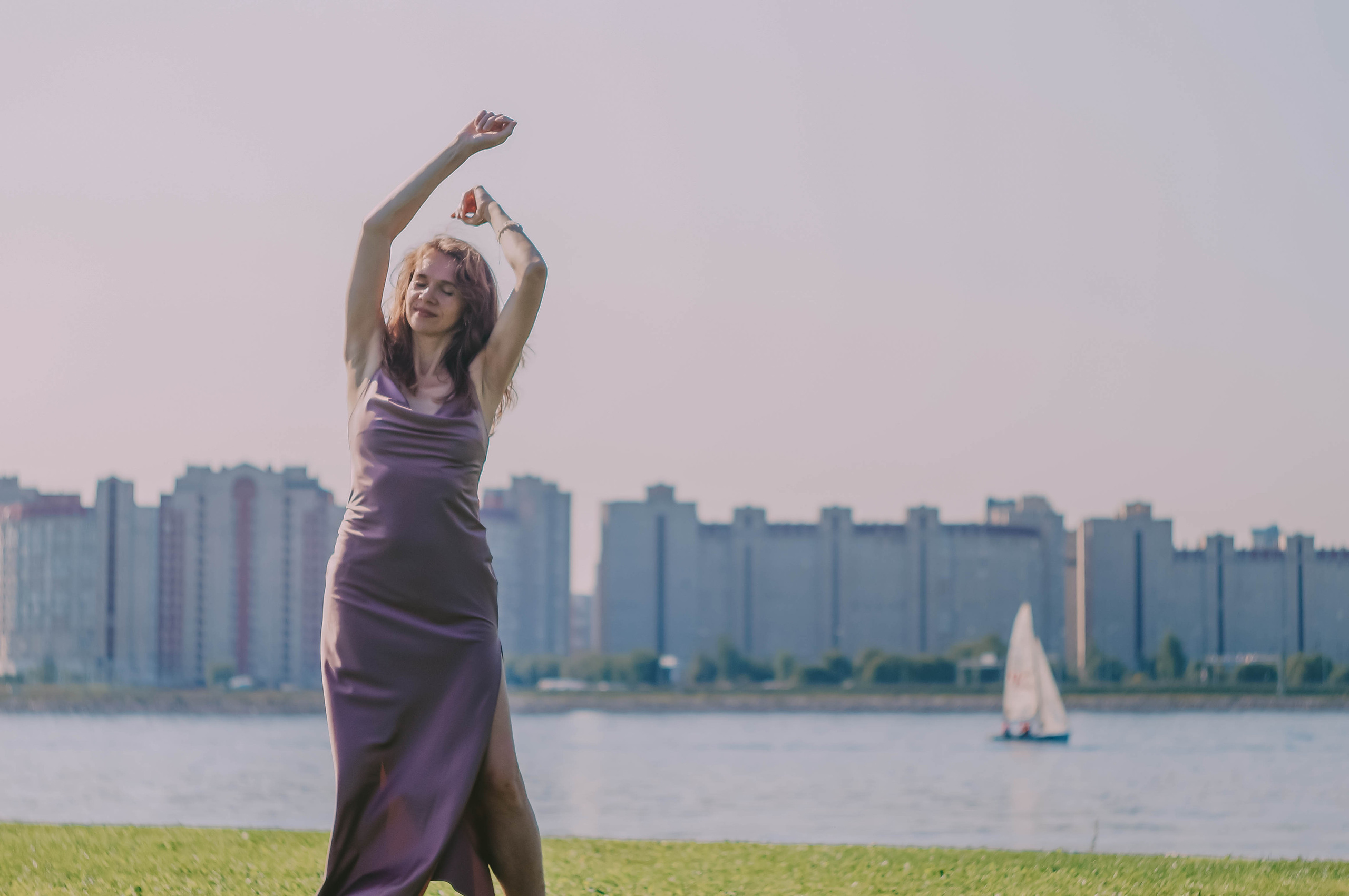 «Танцующая свою жизнь», терапевтическая фотосессия. Фототерапевт и арт-терапевт Валентина Лобас