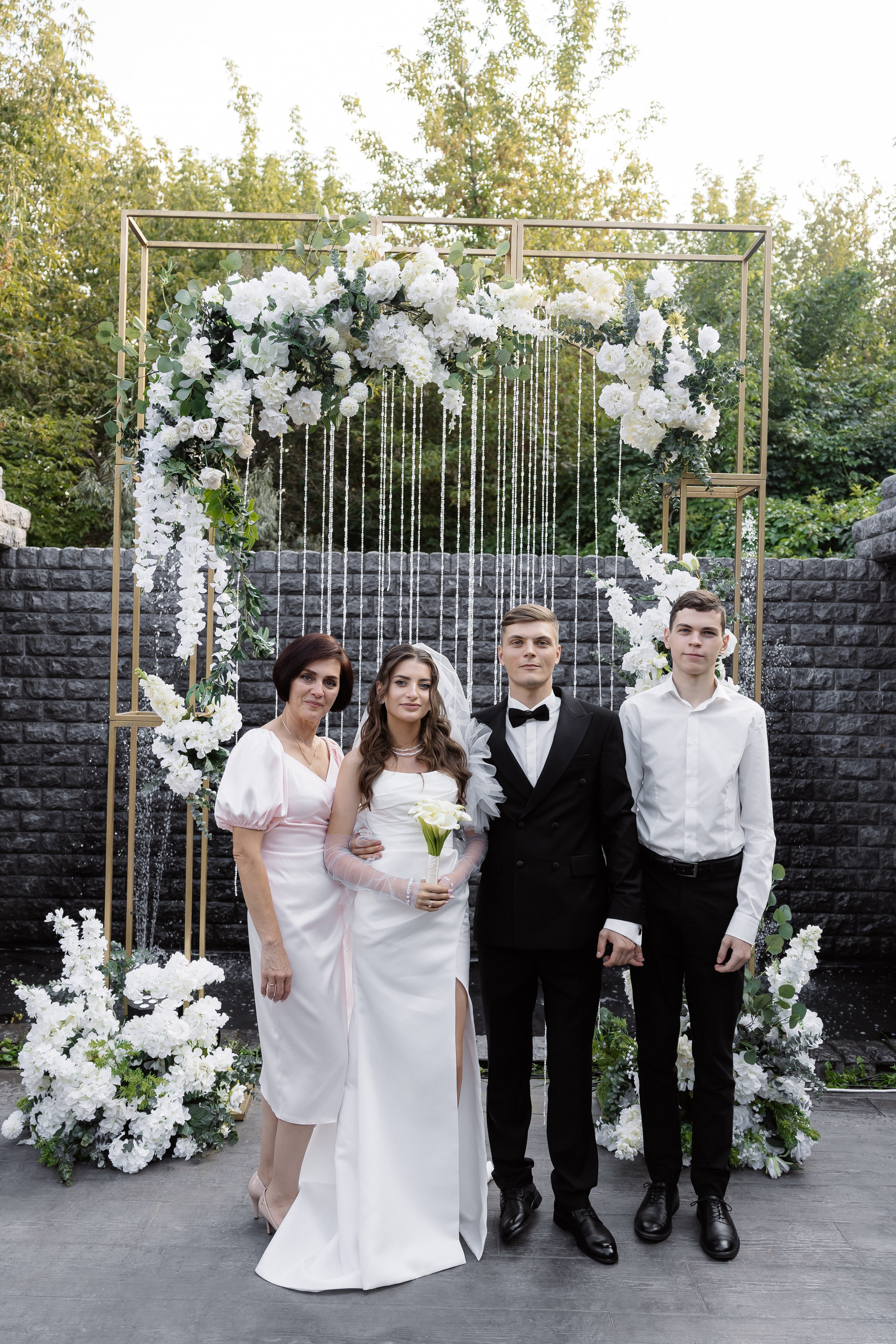 15.08.2024. RETOUCH-HOUSE