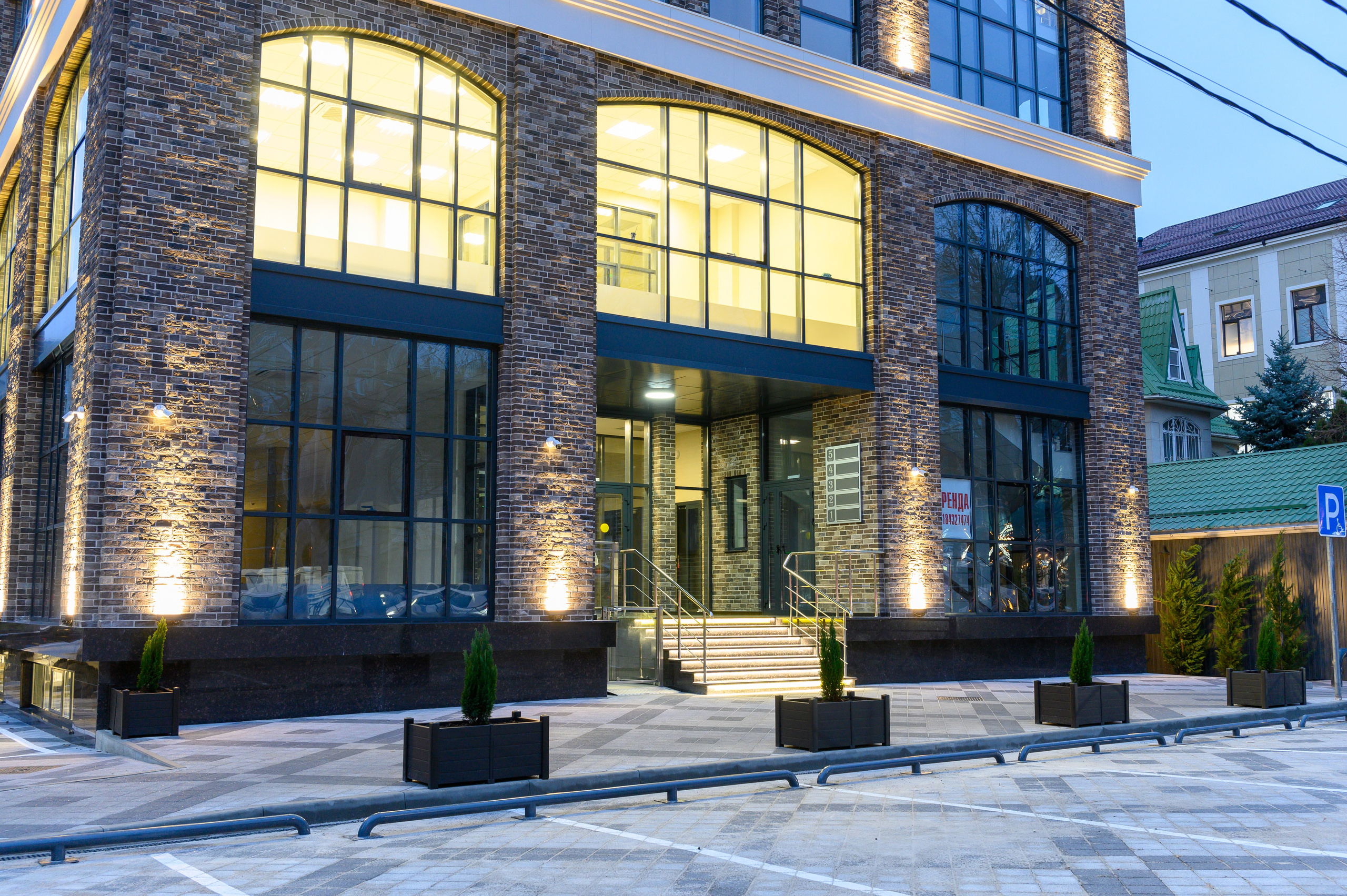 Архитектурная подсветка фасадов зданий. Вячеслав Скрипник Фотограф Краснодар