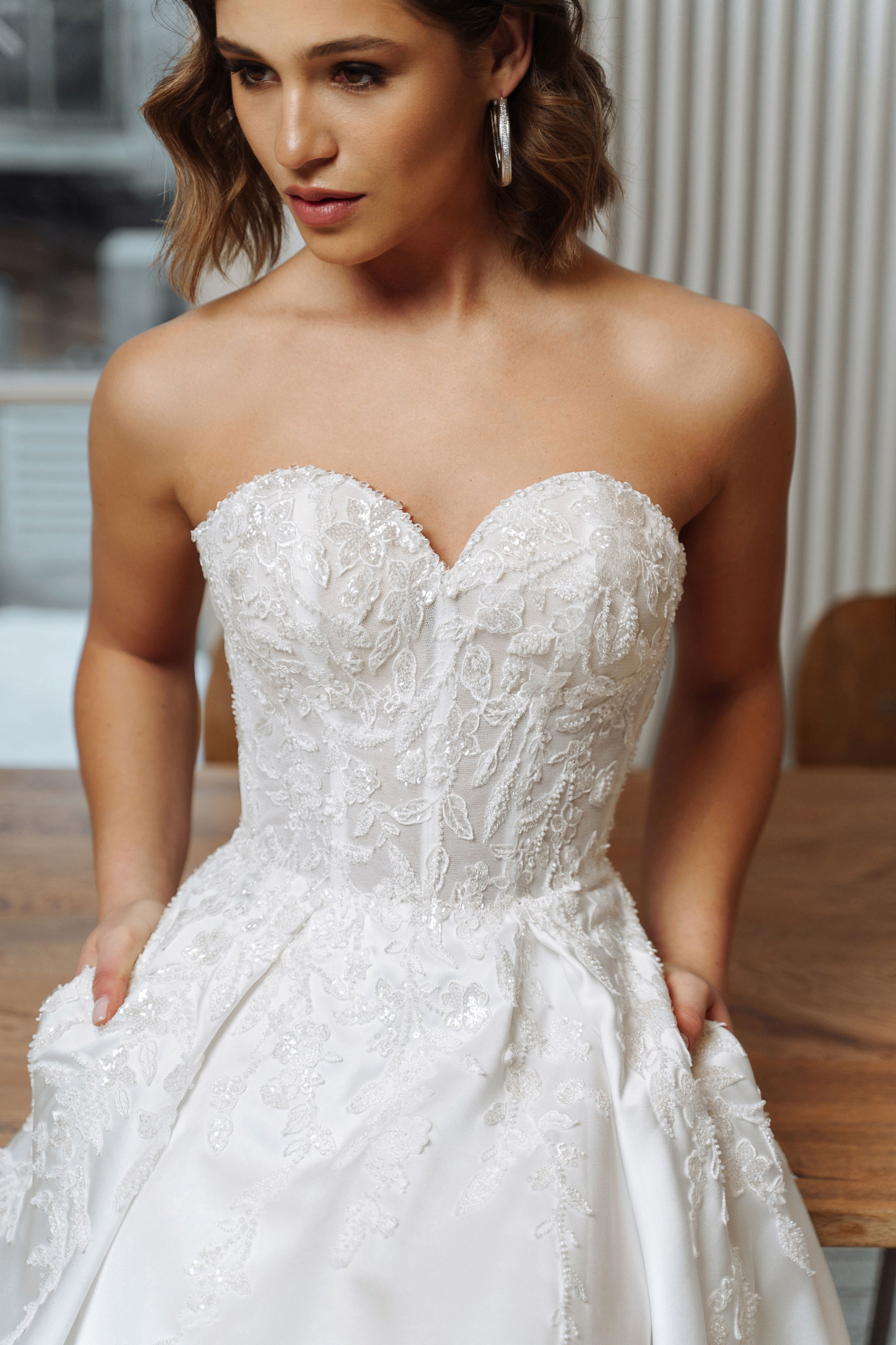 Съемка свадебного каталога бренда BERTINA DESIGN с Кристиной. Свадебный и портретный фотограф Клипа Максим