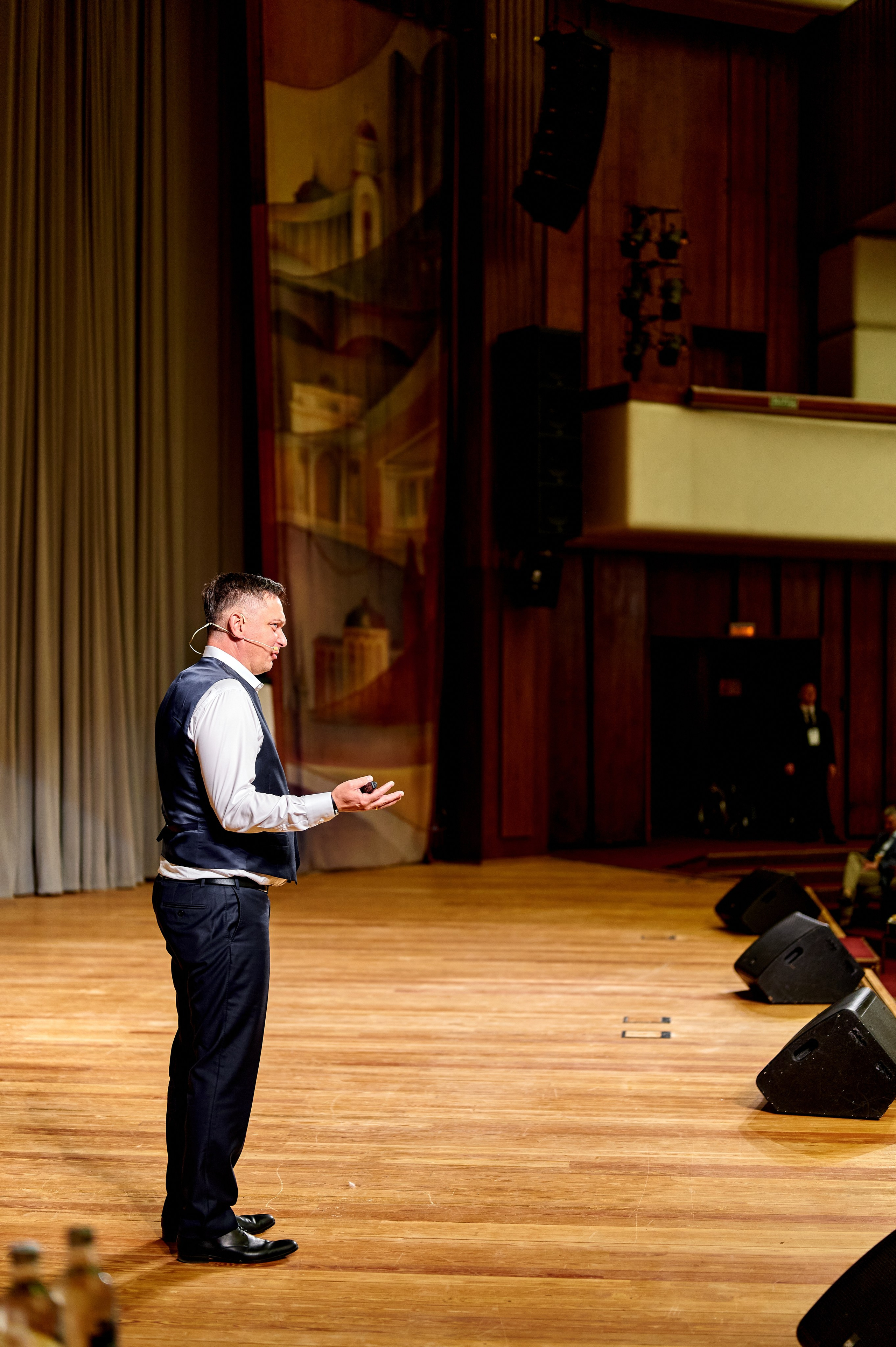 Форум «Клиенты на всю жизнь», г. Москва. Анна Гончарова свадебный и репортажный фотограф в Москве