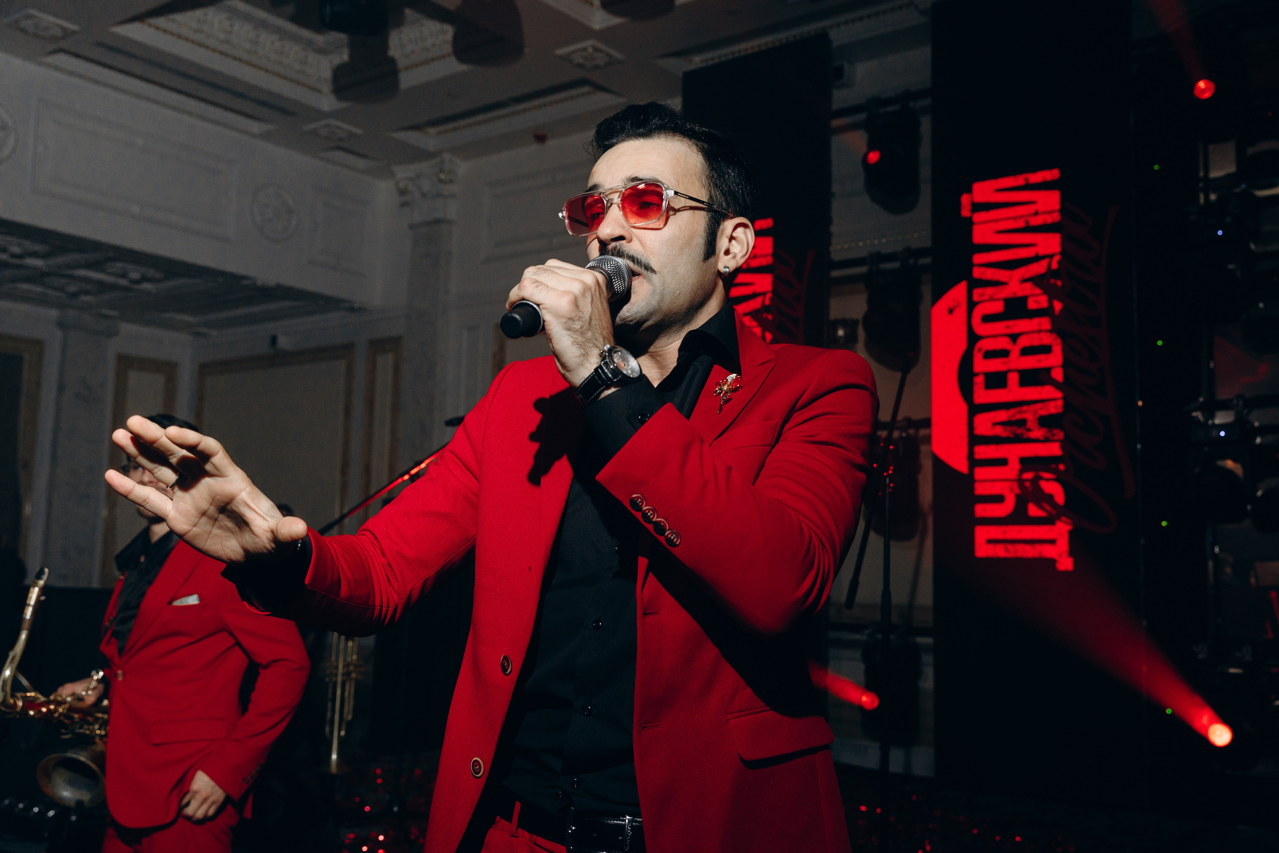 Red ball. Свадебный фотограф в Санкт-Петербурге и Москве Андрей Чернов