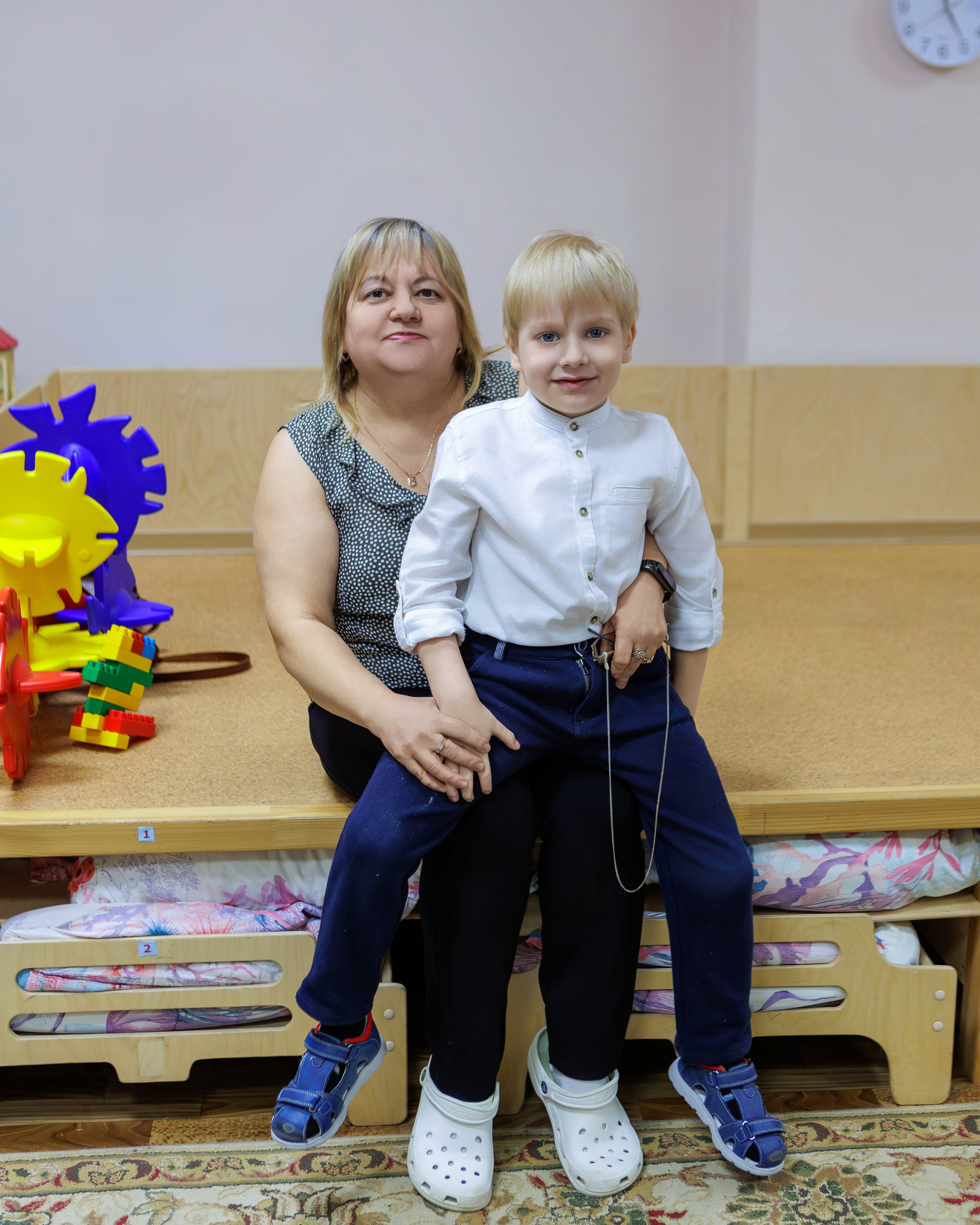 МК к 8 марта. Выпускные альбомы и школьный фотограф в Подольске, Троицке, Щербинке, Москве и Московской области