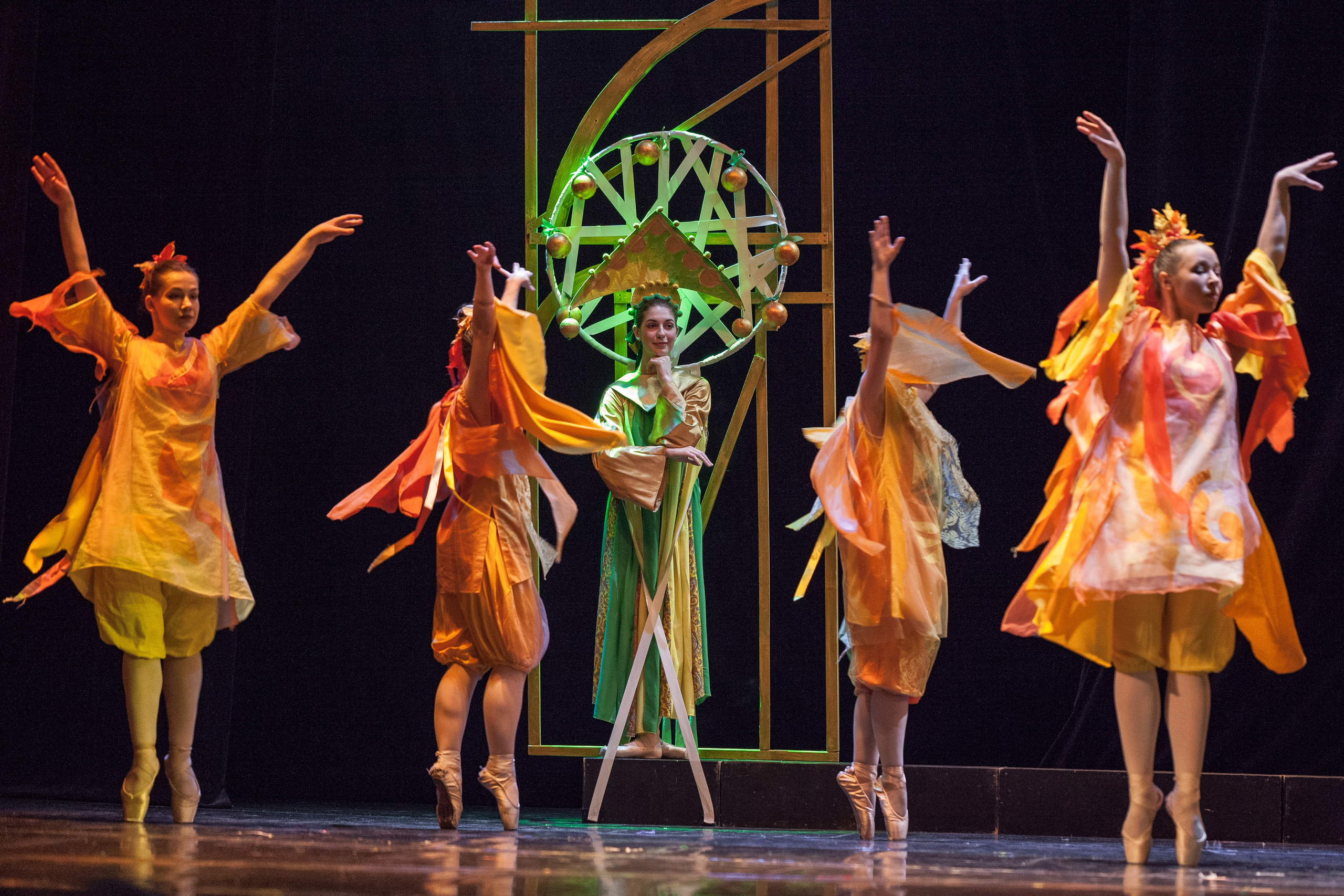 Балет «Жар-птица». Семейный и предметный фотограф Мария Львова Санкт-Петербург flitphoto