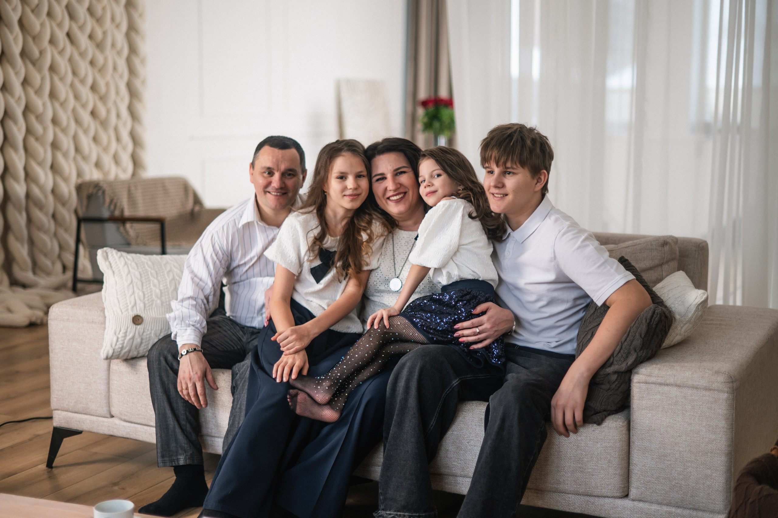 Семейная Фотосессия. Я Ольга Казанцева, фотографирую снимаю ваши киноистории и печатаю фото и цифровые портреты на холсте