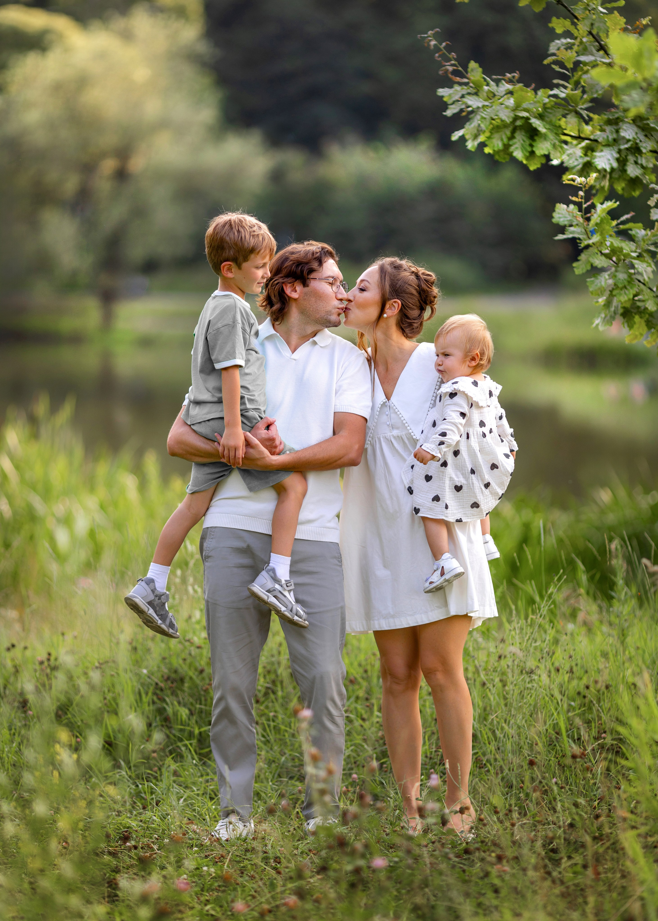 Гузель, Ренат, Тимур и Камилла. Семейный фотограф В Москве Александра Дейкун