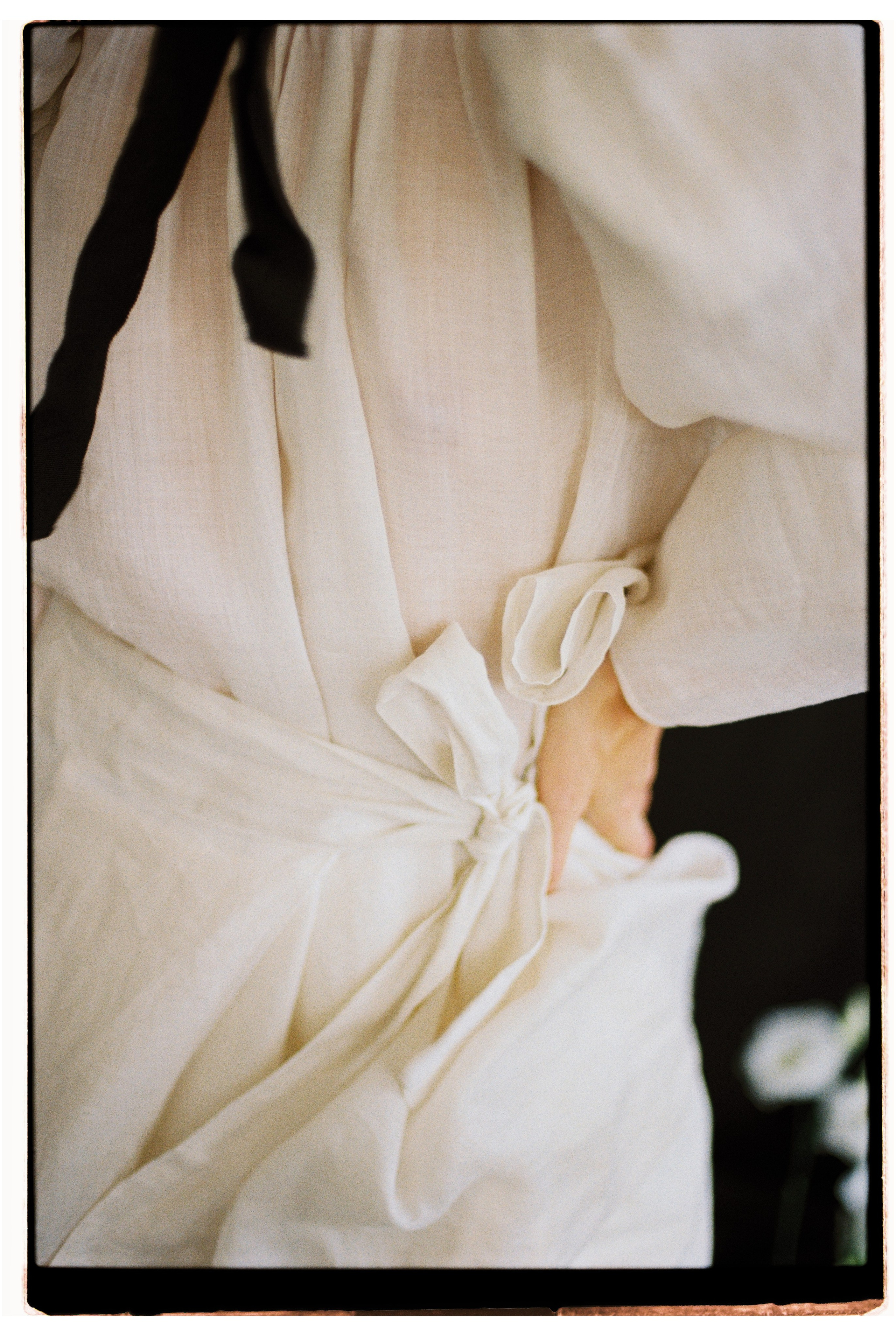 Анастасия и цветы. Свадебный и фэшн фотограф в Москве и Санкт-Петербурге