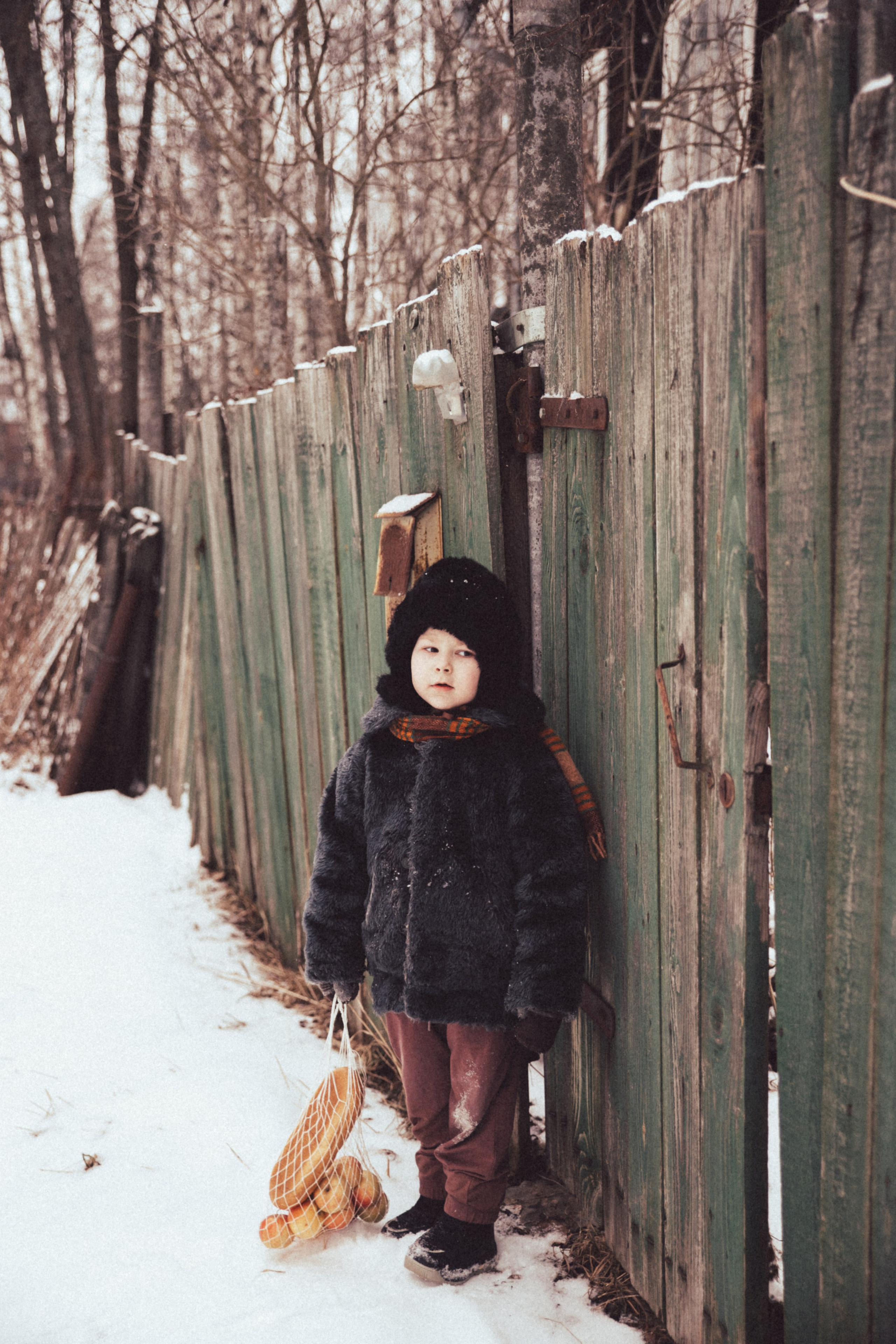 Прогулка в родительской шубке. Елена Котлярова фотограф г. Сергиев Посад
