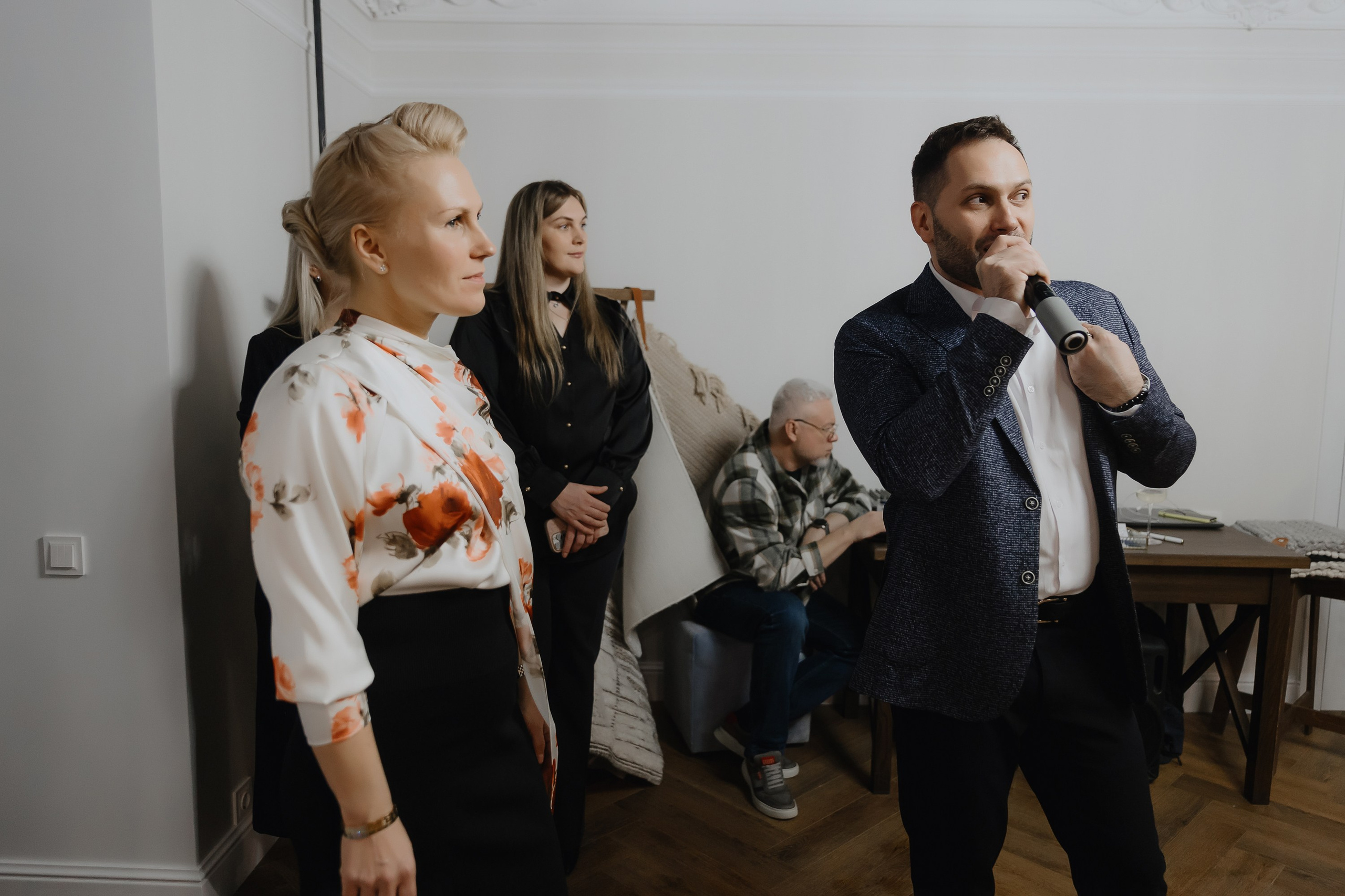 Открытие нового пространства интерьерного салона L. DECO в феврале 2025. L. Deco интерьерный салон. Краски/обои/лепной декор