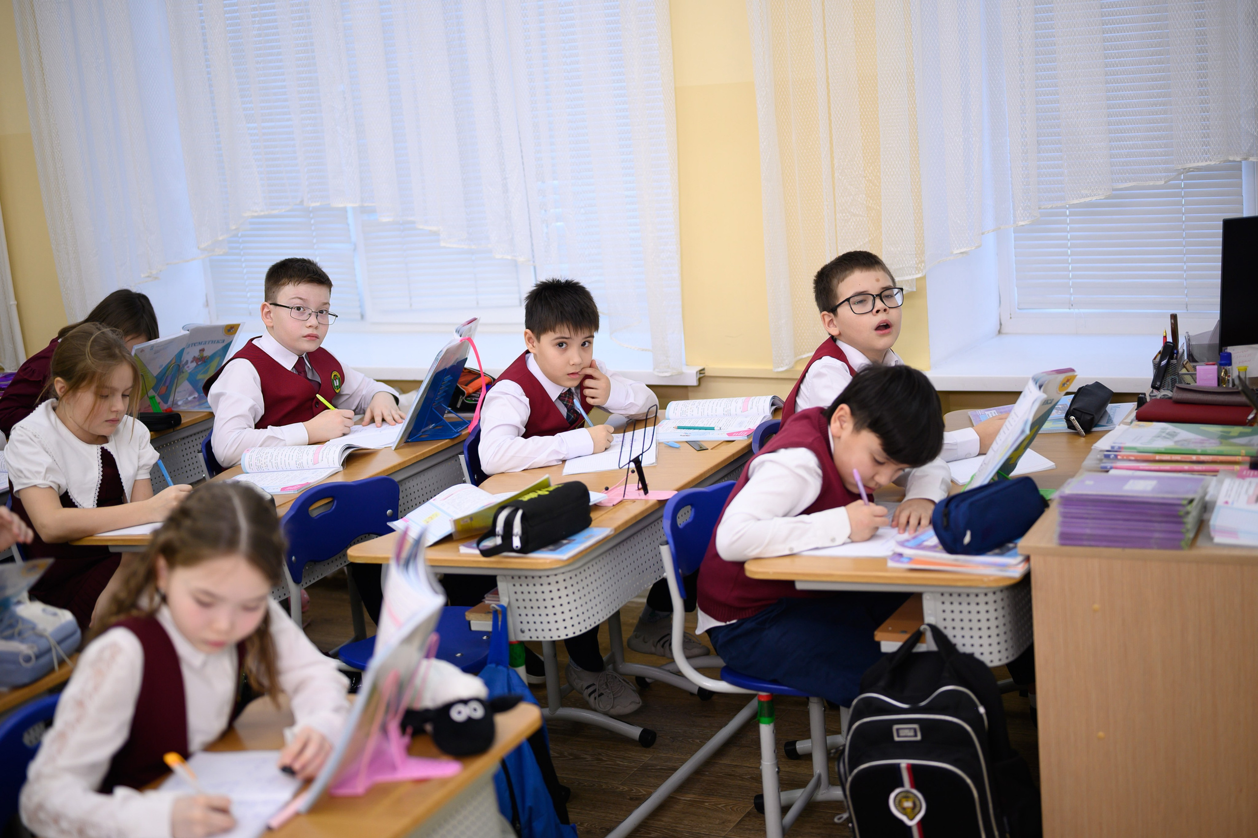16 гимназия 4"В». Фотограф новорожденных, семейный детский в Тюмени Татьяна Морозова
